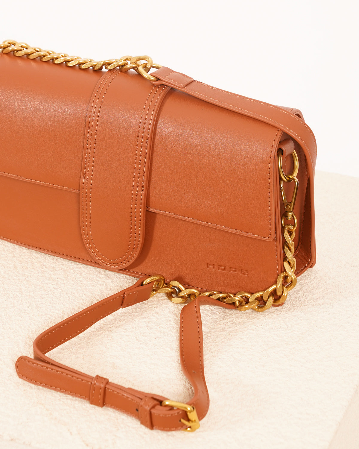 Borsa a tracolla con patta - Blossom - Hope Fashion