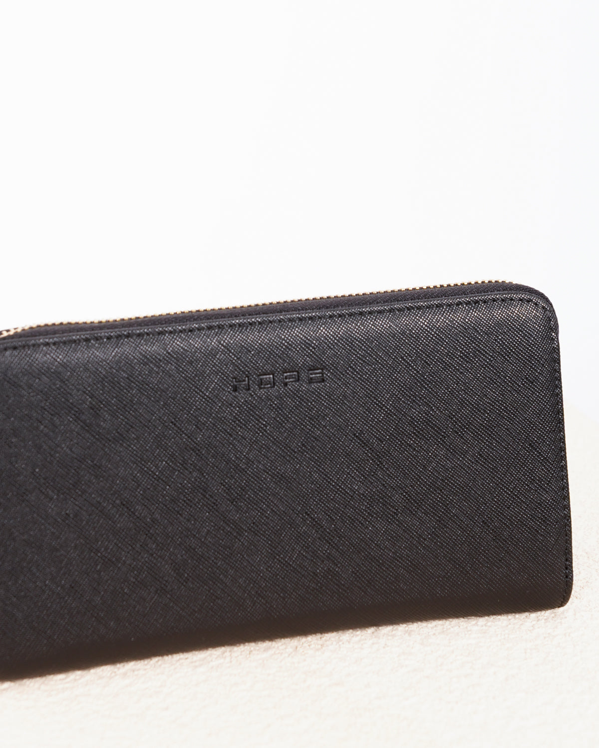 Portafoglio con zip in ecosaffiano - Campanello