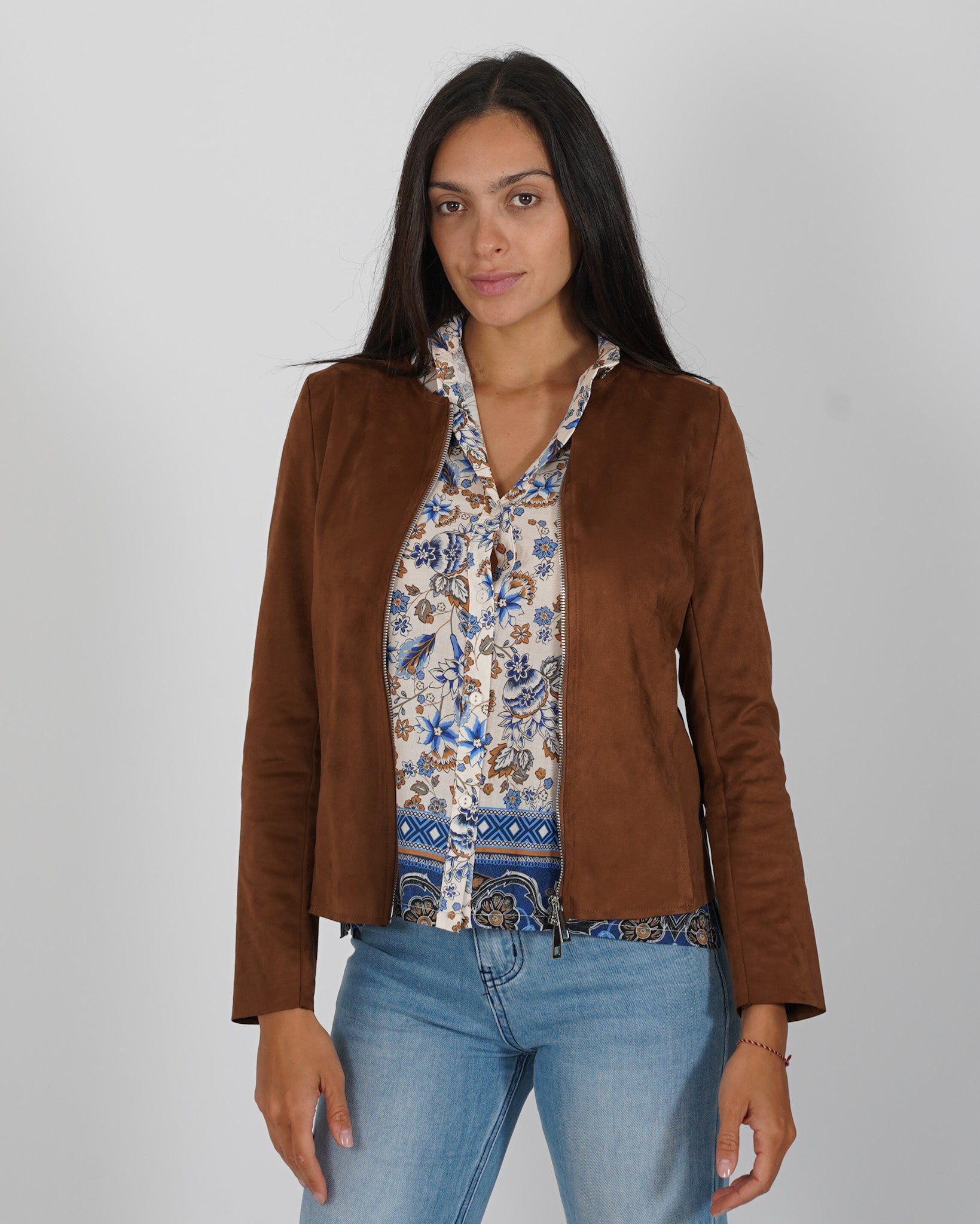 Chiodo corto slim fit in eco camoscio - Aida
