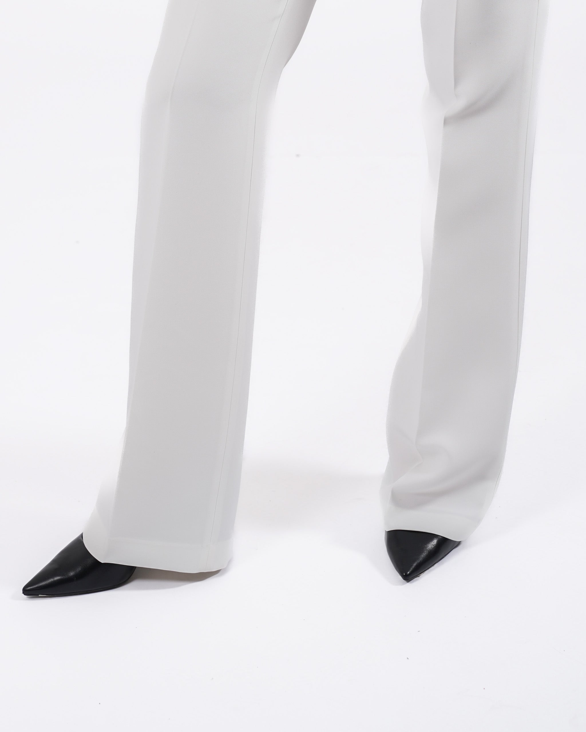 Pantaloni in mano crepe con bustino e bottone rivestito in raso - Clelia