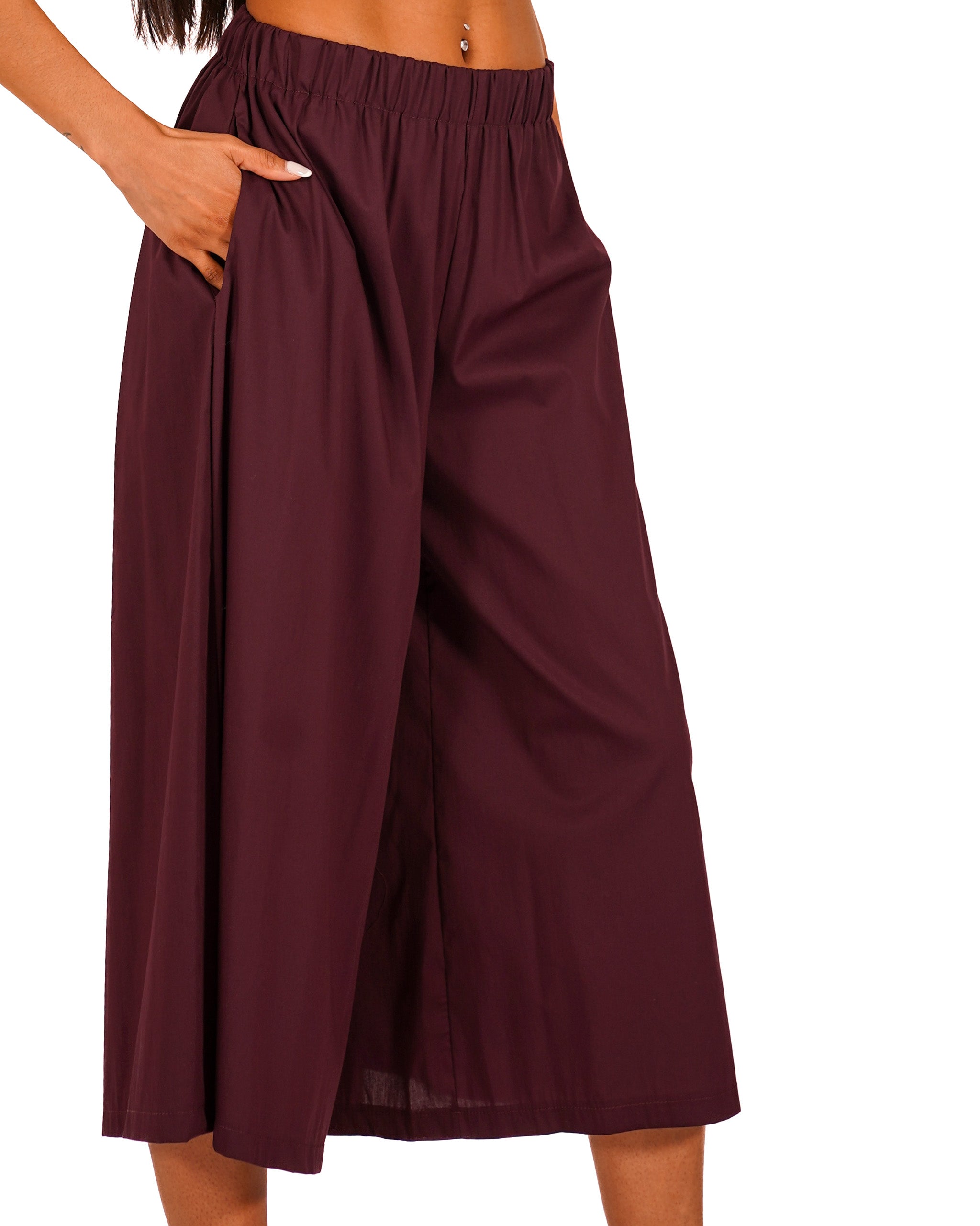 Pantaloni cropped in cotone con gamba larga - Prugna