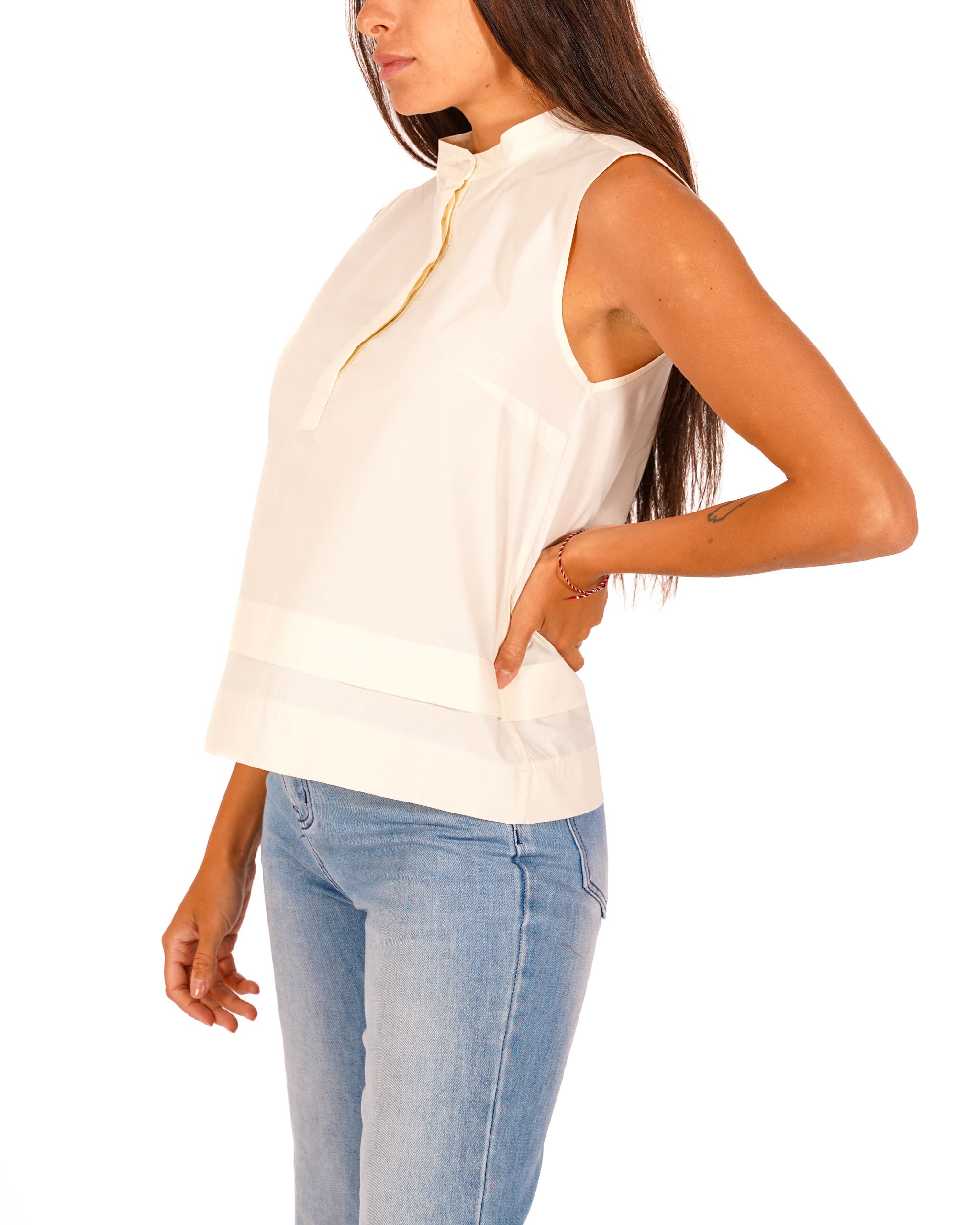 Blusa smanicata in cotone con colletto alla coreana - Sibilla