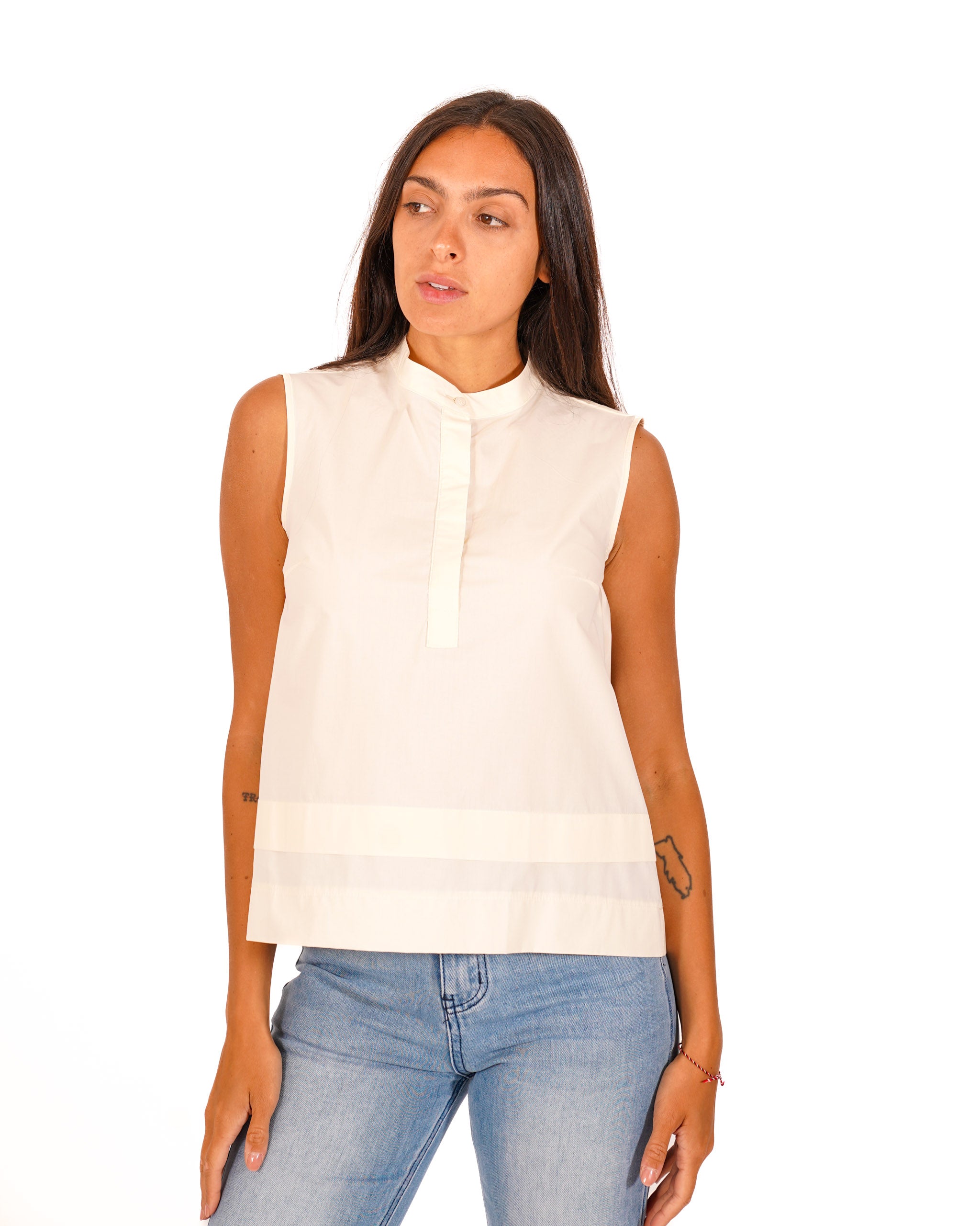 Blusa smanicata in cotone con colletto alla coreana - Sibilla