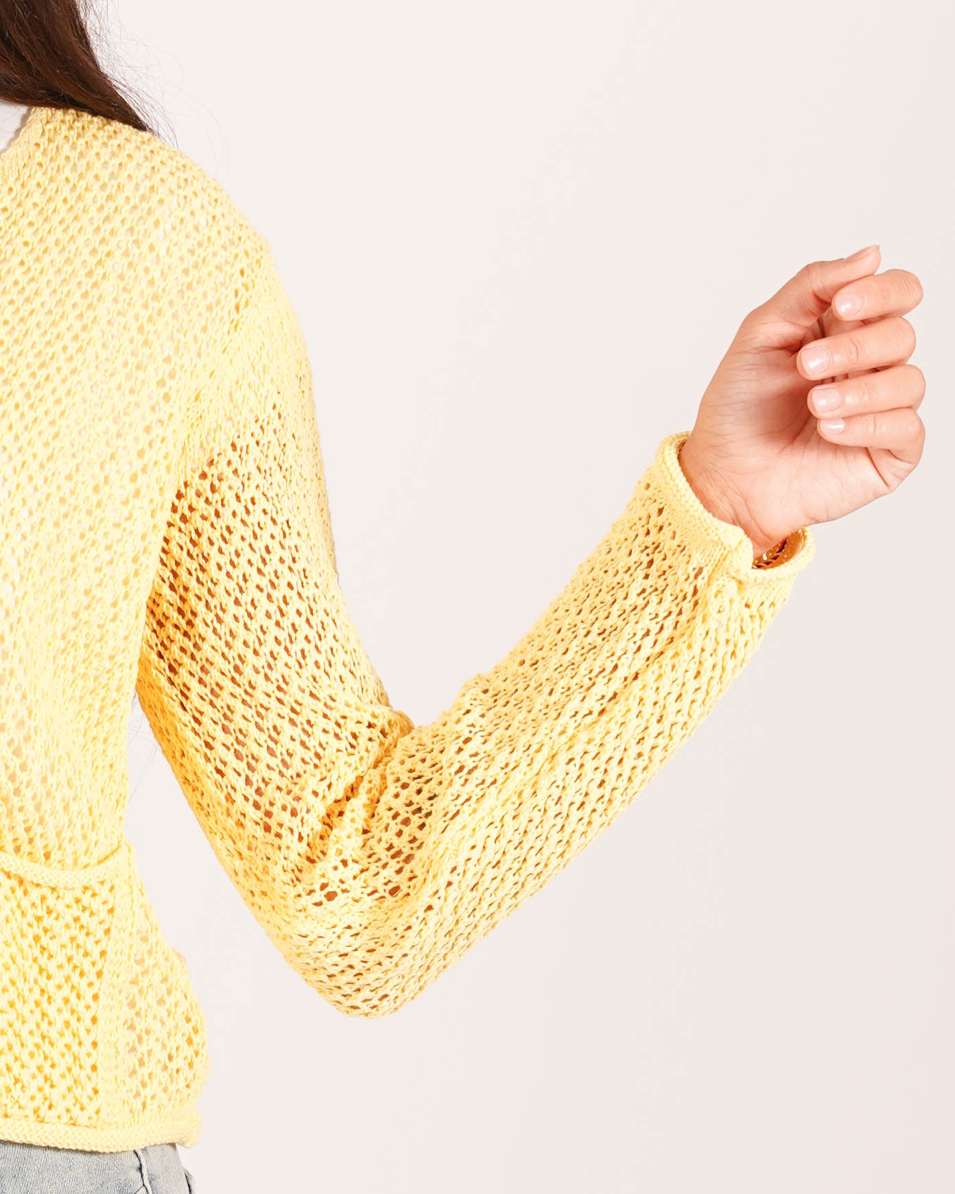 Cardigan in filo di cotone con bottoni oro e tasche frontali - Canarino