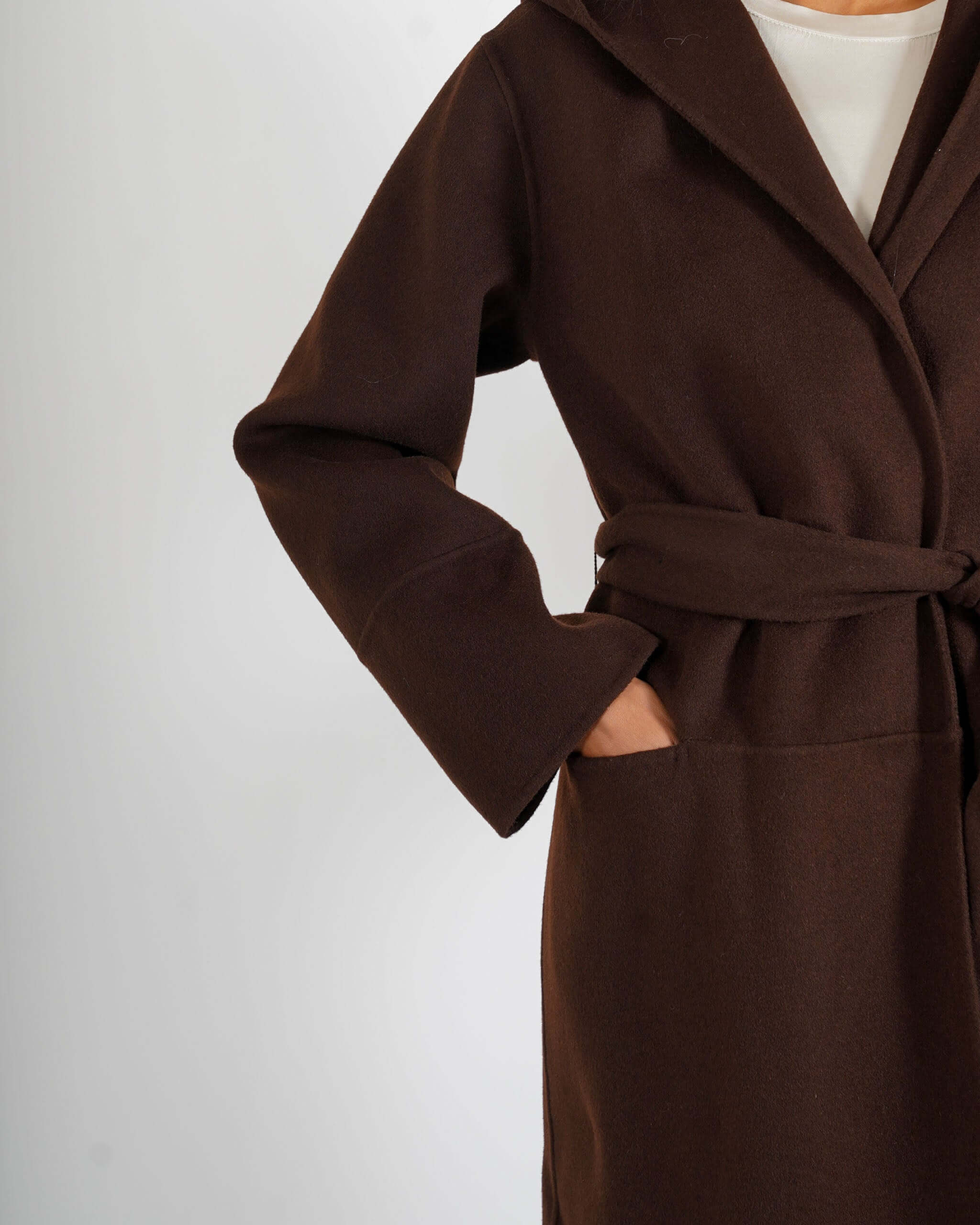 Cappotto lungo con cappuccio e cintura removibile in tessuto double di lana - Bertolucci - Hope Fashion