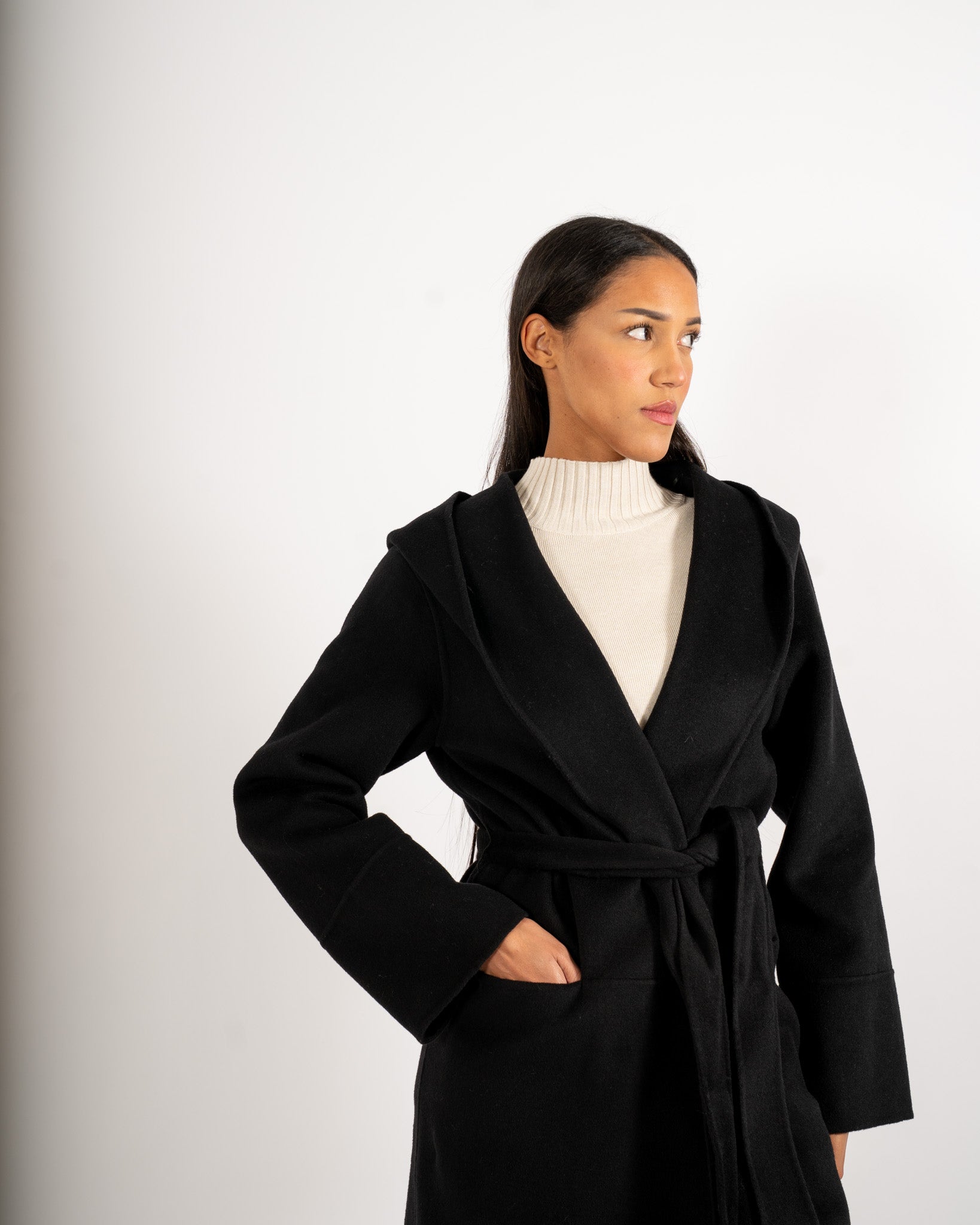 Cappotto lungo con cappuccio e cintura removibile in tessuto double di lana - Bertolucci