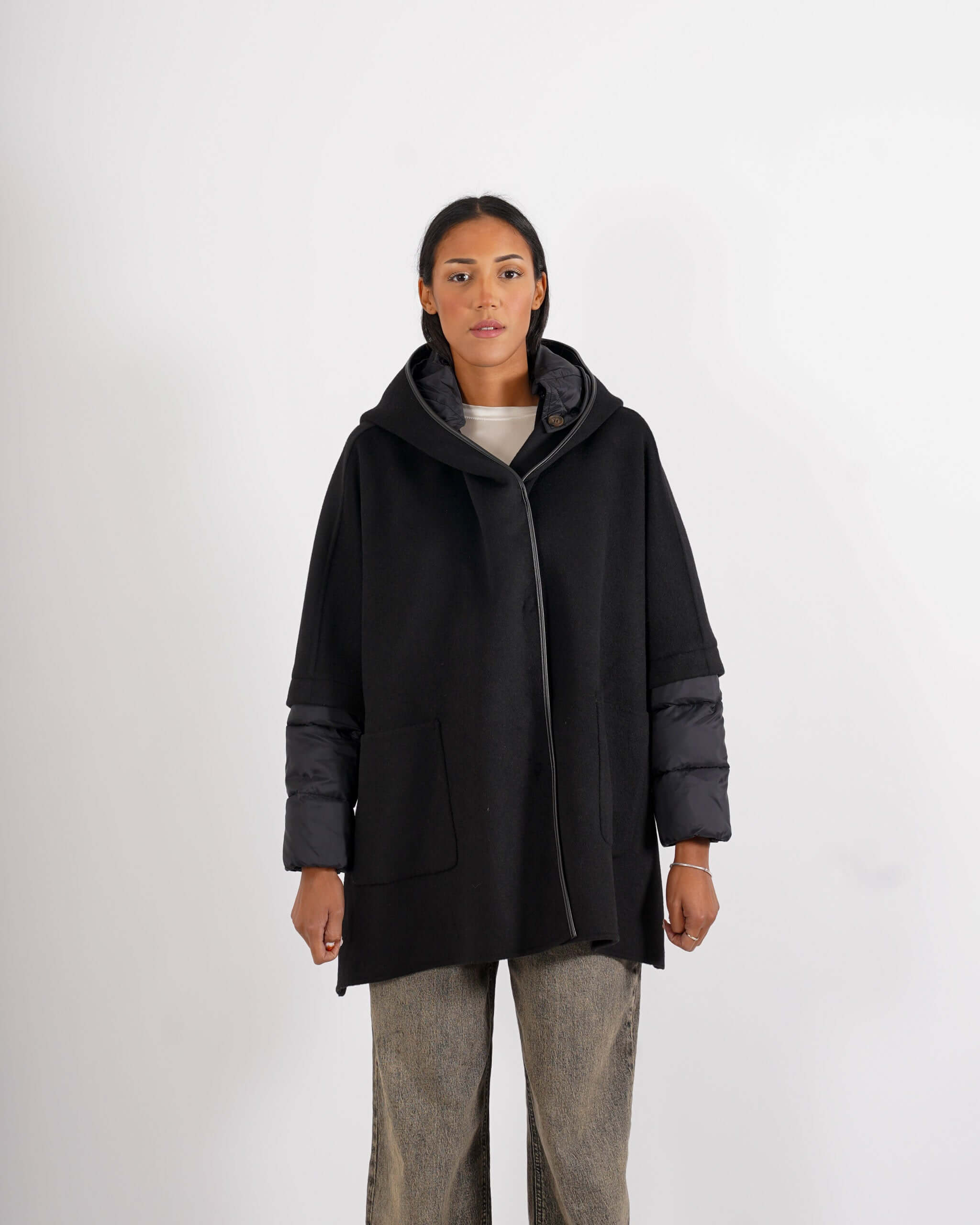 Cappa in mano lana con polsini e cappuccio in trapuntina removibile - Eufemia - Hope Fashion