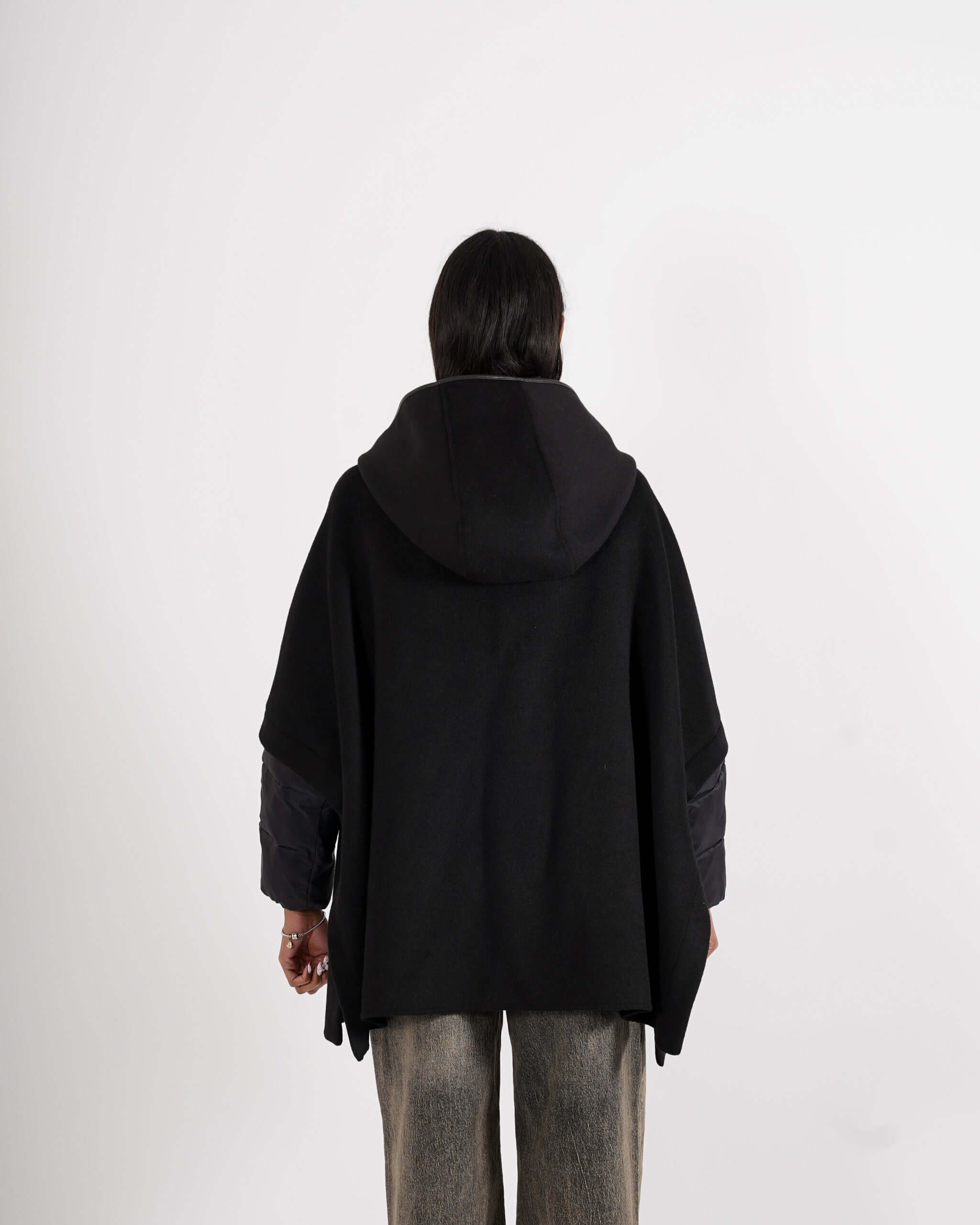 Cappa in mano lana con polsini e cappuccio in trapuntina removibile - Eufemia - Hope Fashion