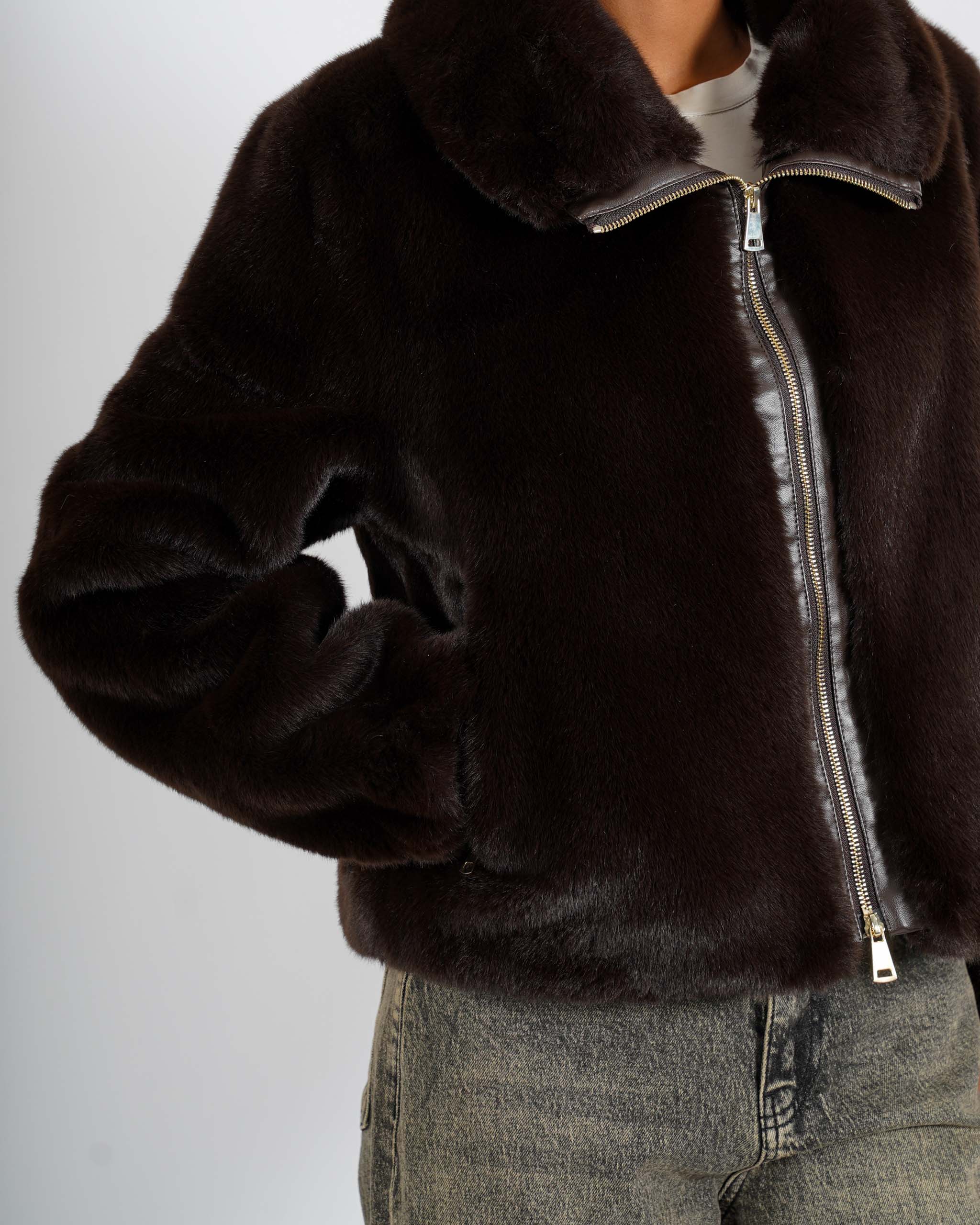 Bomber con cappuccio e zip in eco fur - Laguna