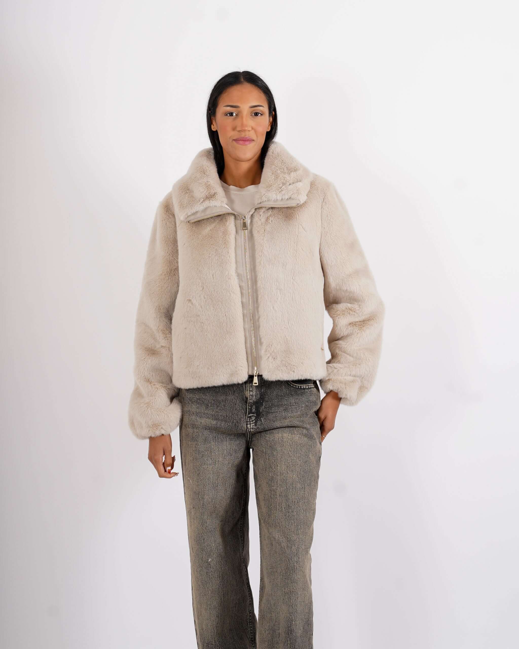 Bomber con cappuccio e zip in eco fur - Laguna - Hope Fashion