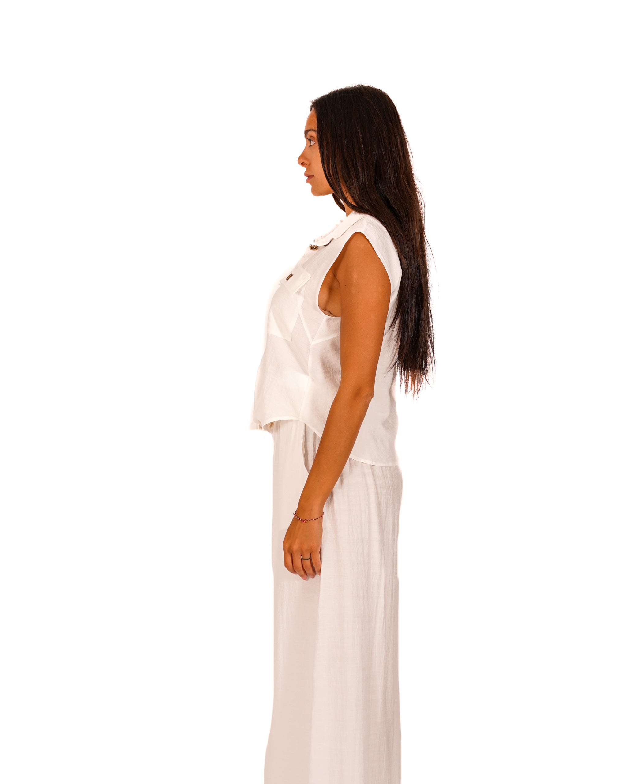 Camicia smanicata con bottoni in contrasto - Hoara