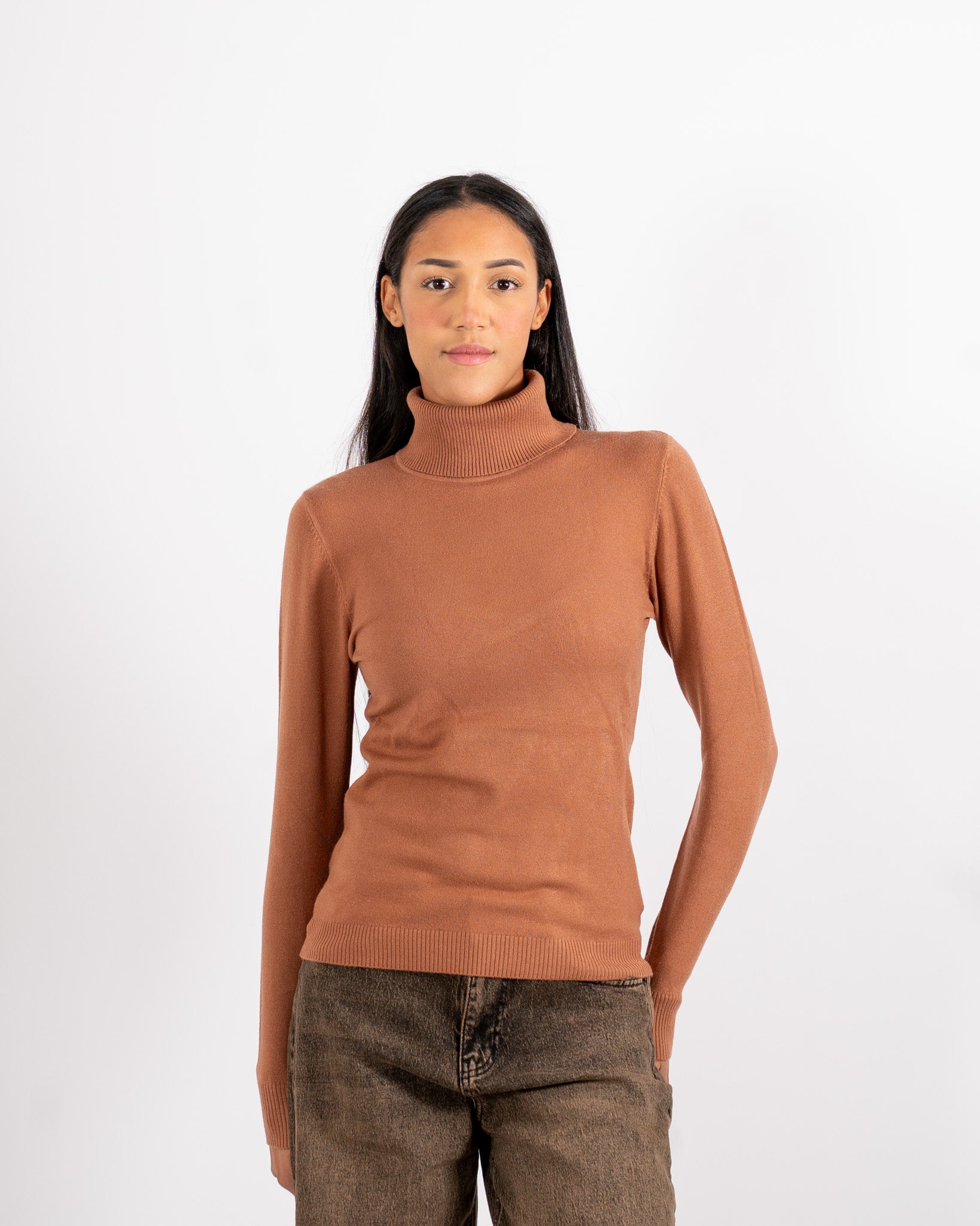 Maglia collo alto in mano viscosa - Tabaccaio