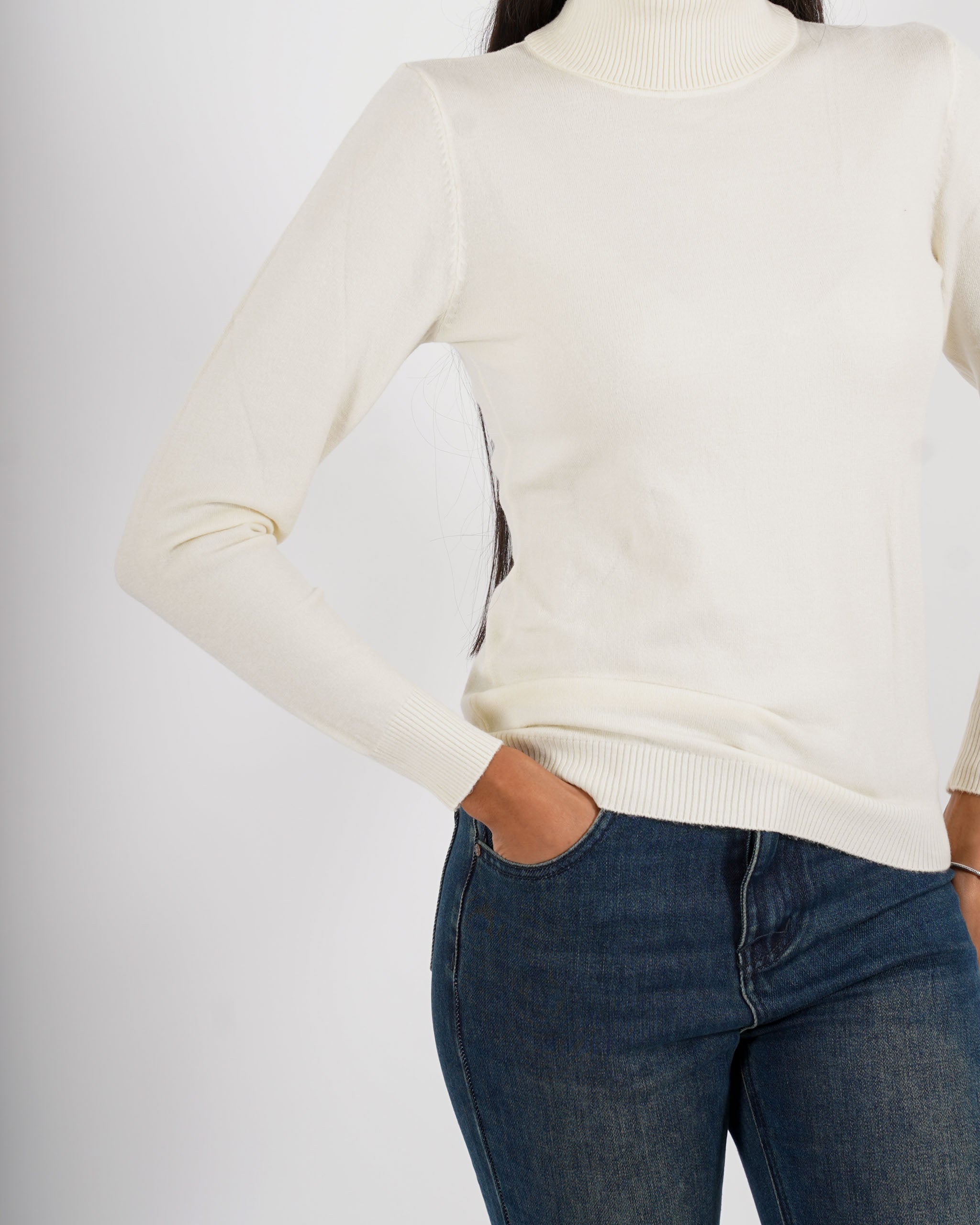 Maglia collo alto in mano viscosa - Tabaccaio