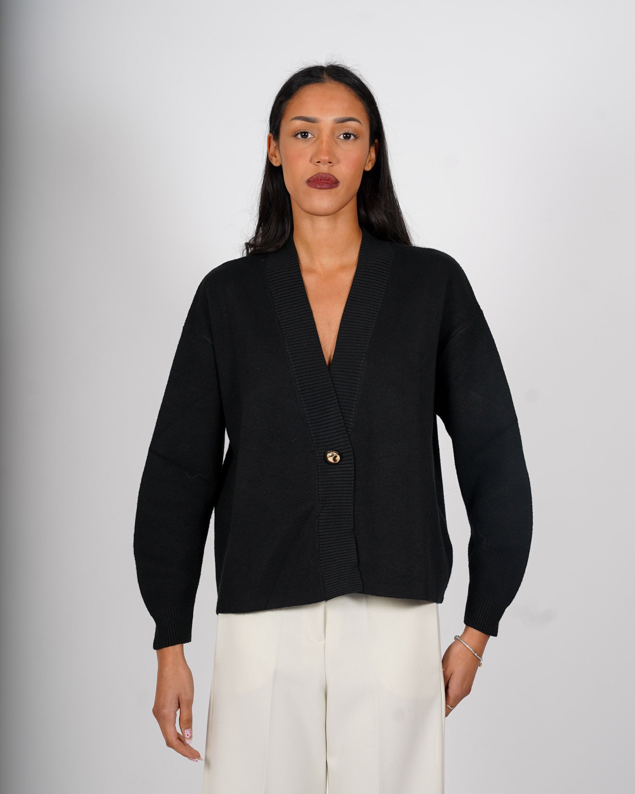 Cardigan in maglia con un bottone oro - Ilaria