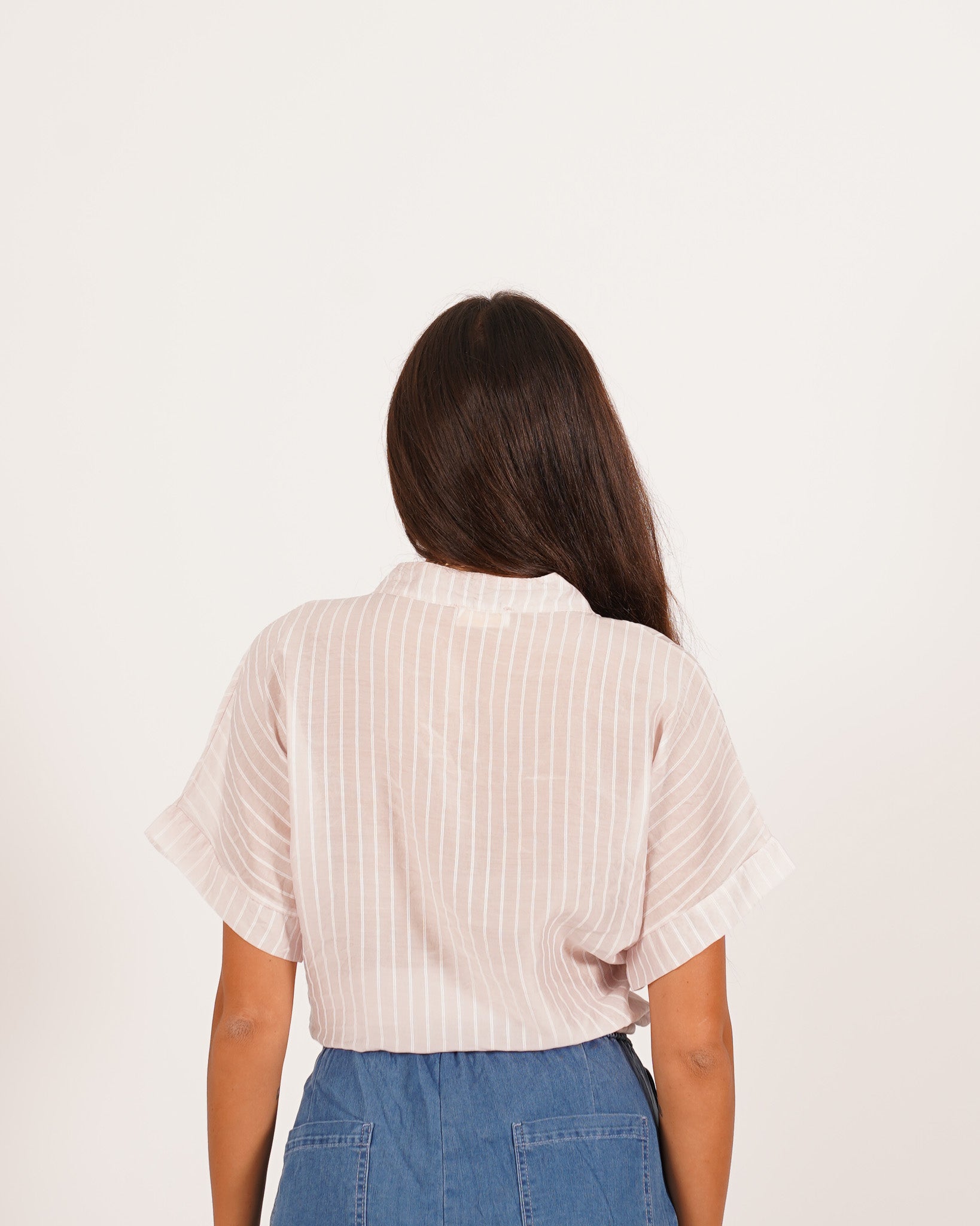 Camicia rigata mezza manica e nodo frontale - Adriana