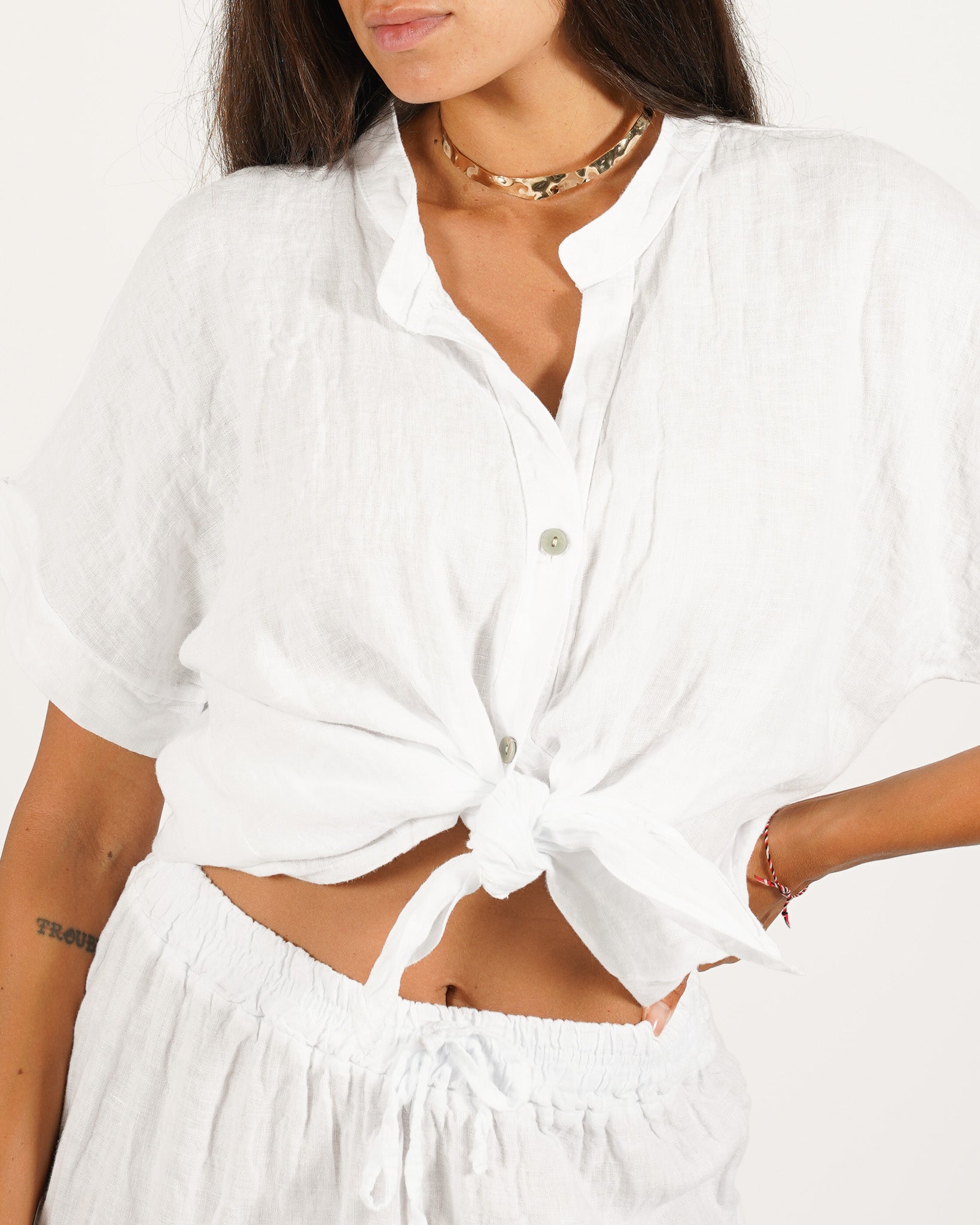 Camicia mezza manica con nodo frontale in lino - Montero