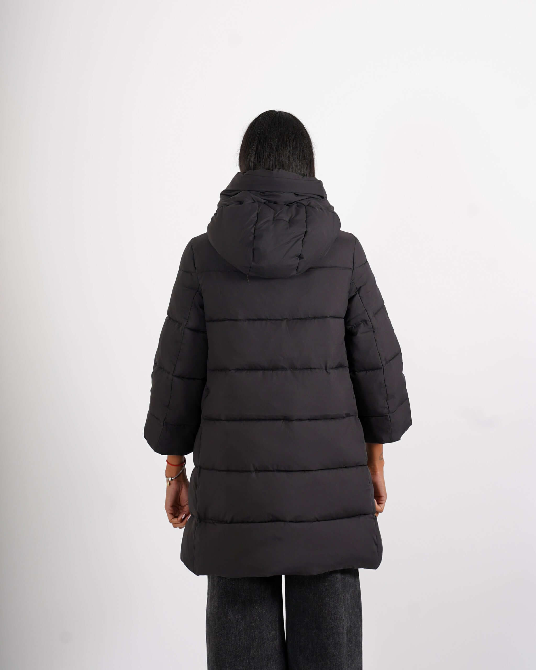 Piumino trapuntato con cappuccio, tasche a filo e chiusura con zip - Carla - Hope Fashion