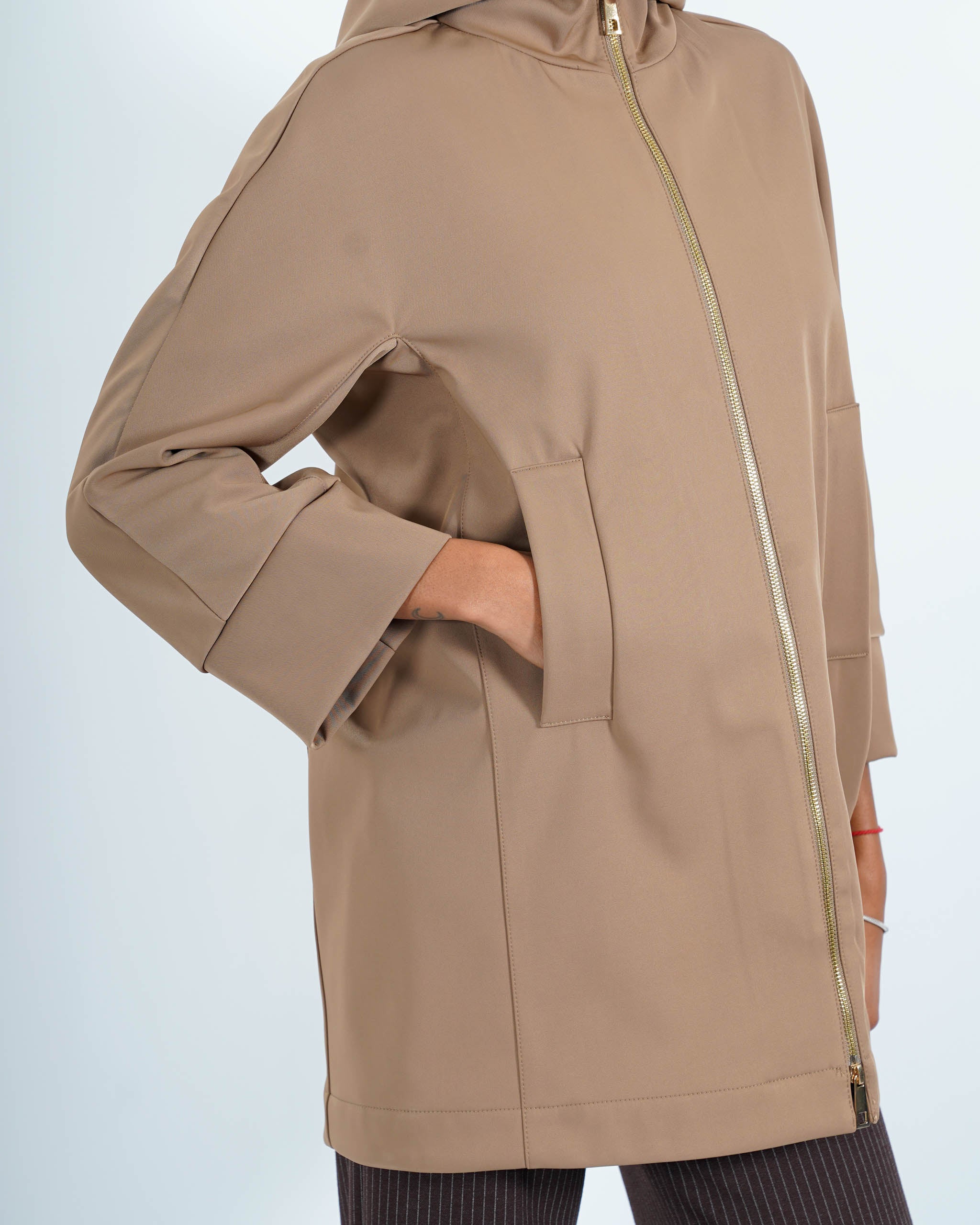 Giubbino in nylon con cappuccio e zip - Casarano