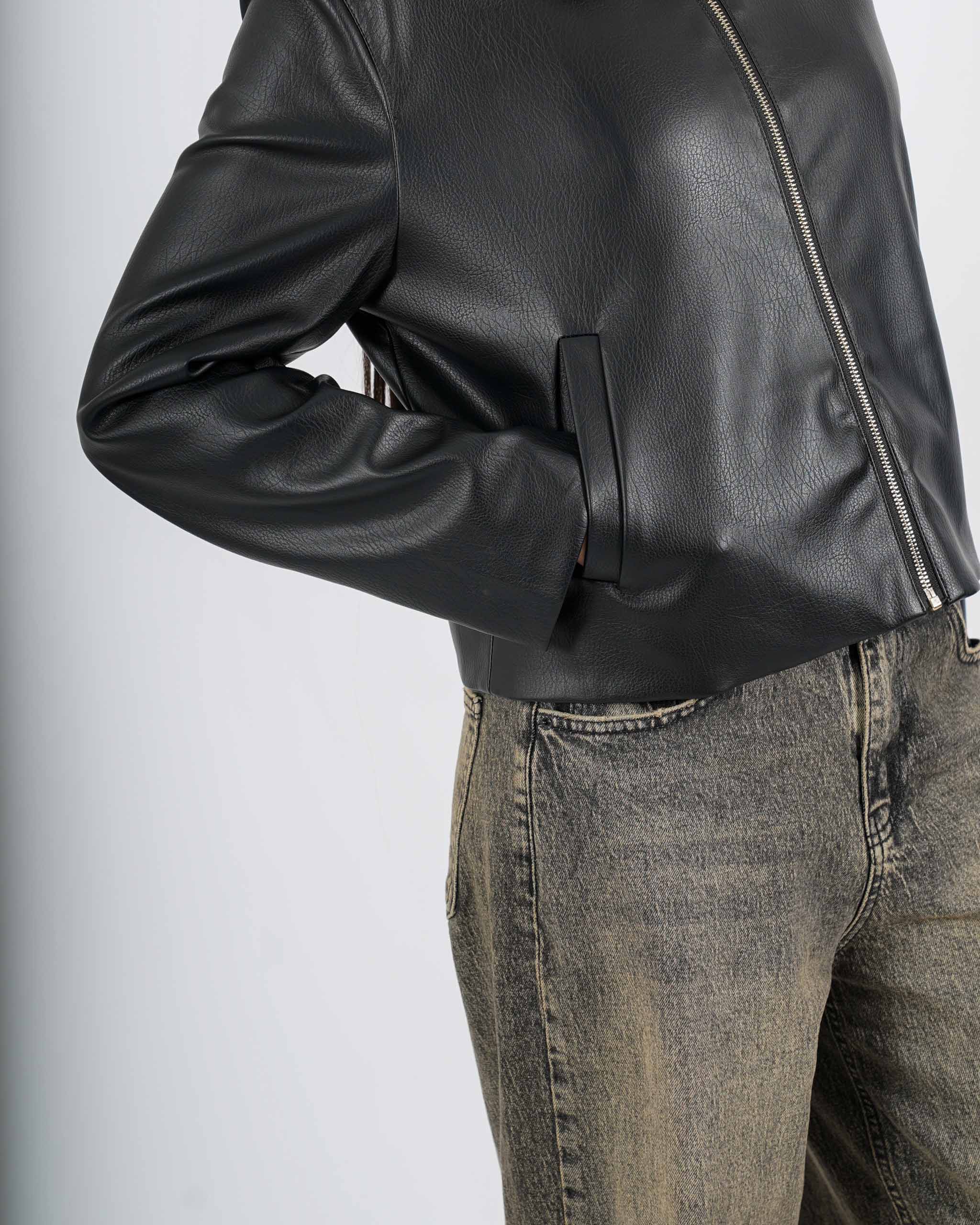 Bomber con zip in ecopelle - Consolata