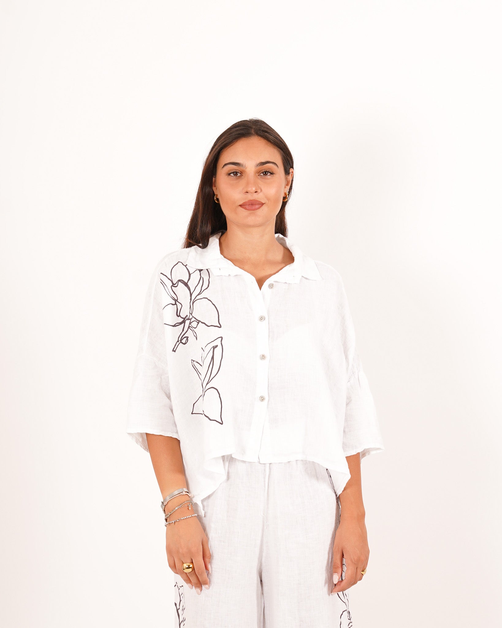 Coordinato camicia e pantaloni con disegno fiore - Corazon