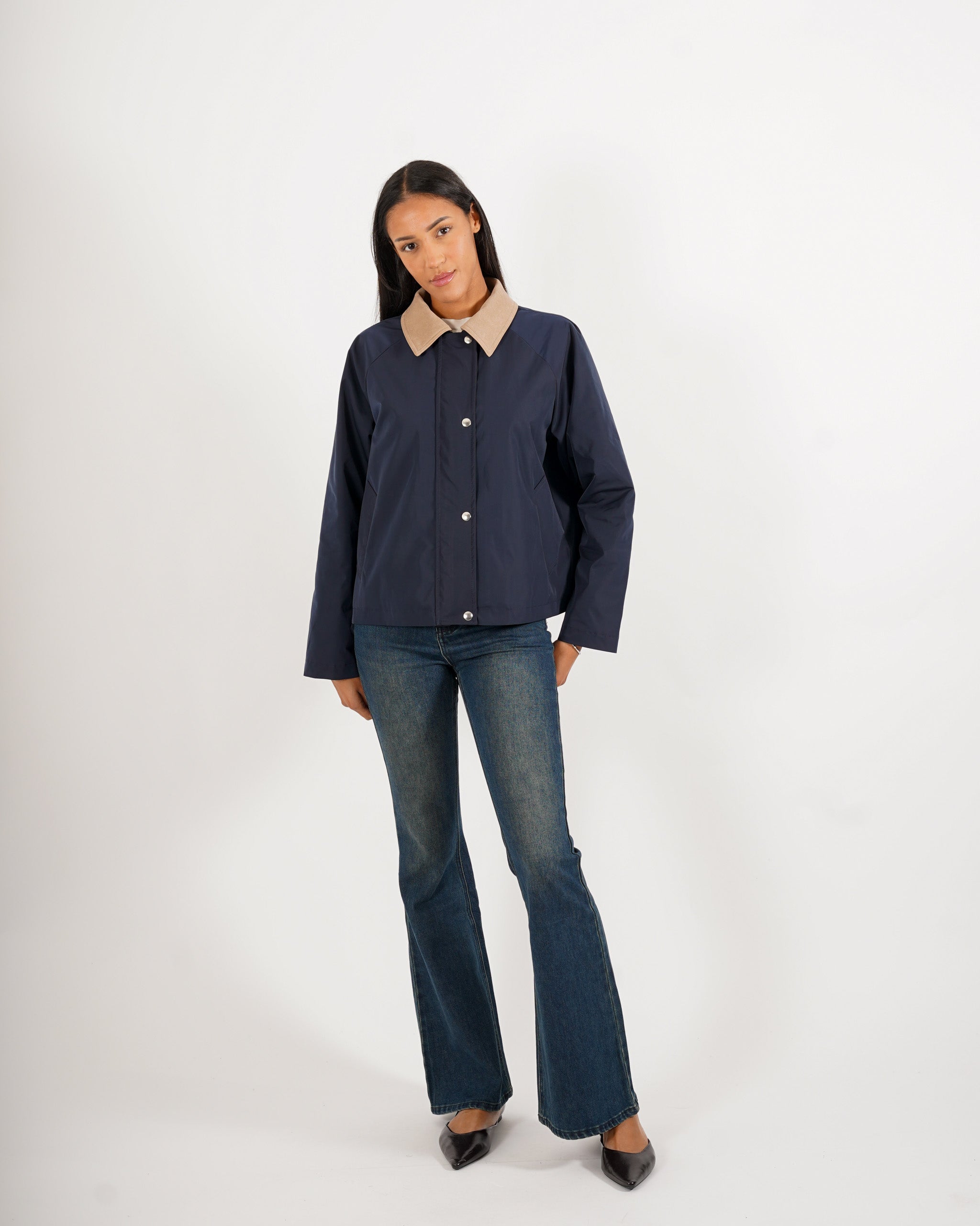 Field jacket con tasche e dettagli in eco camoscio - Miura