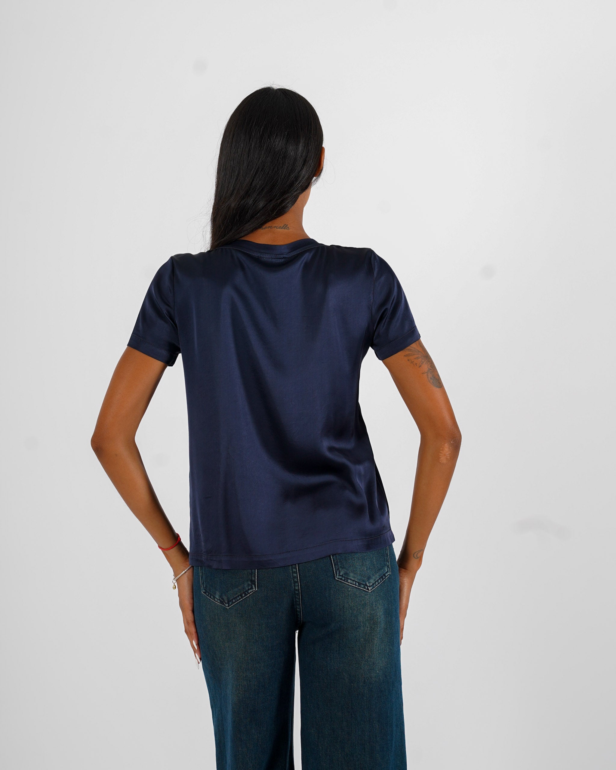 Blusa girocollo mezza manica in raso - Rewill