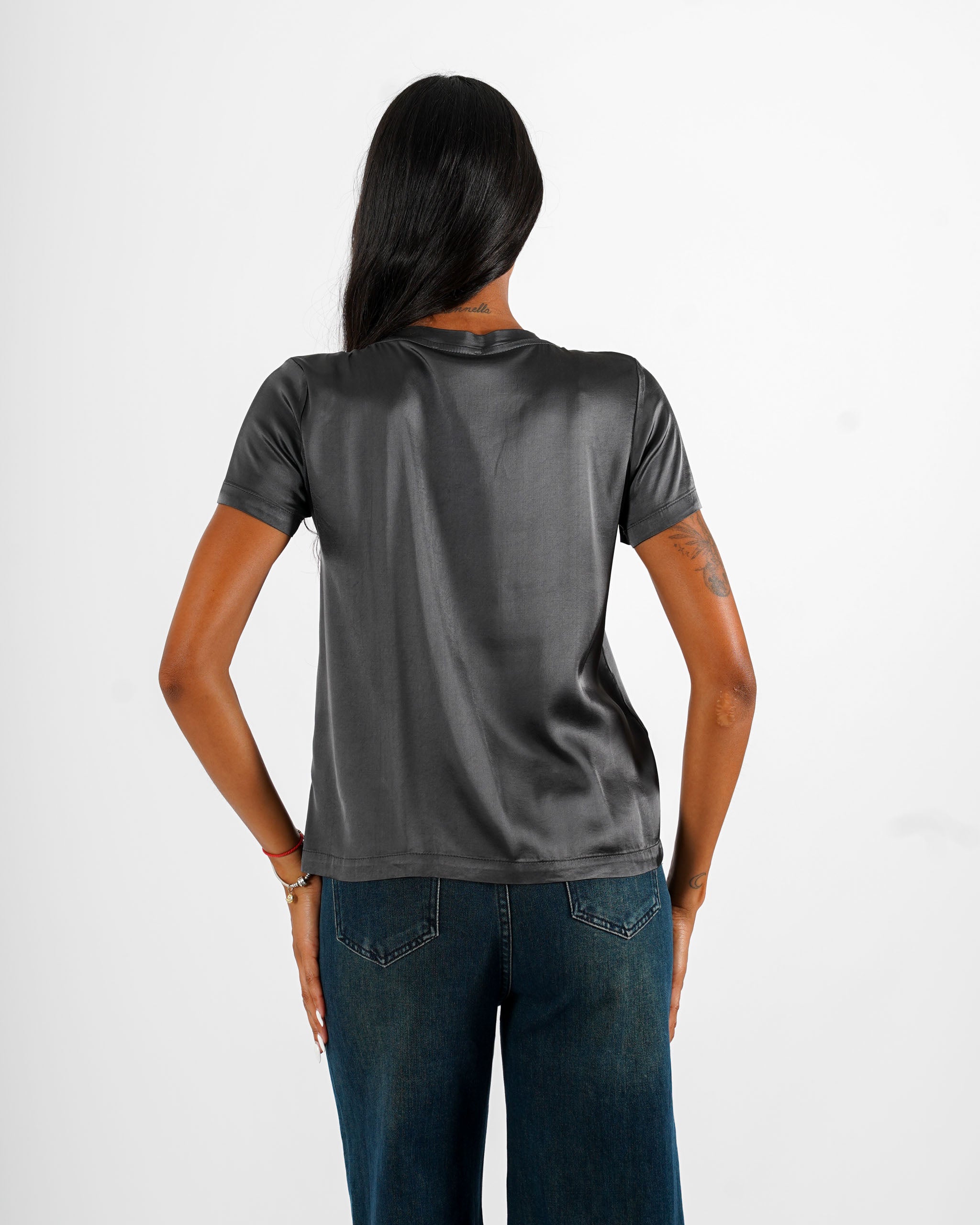 Blusa girocollo mezza manica in raso - Rewill