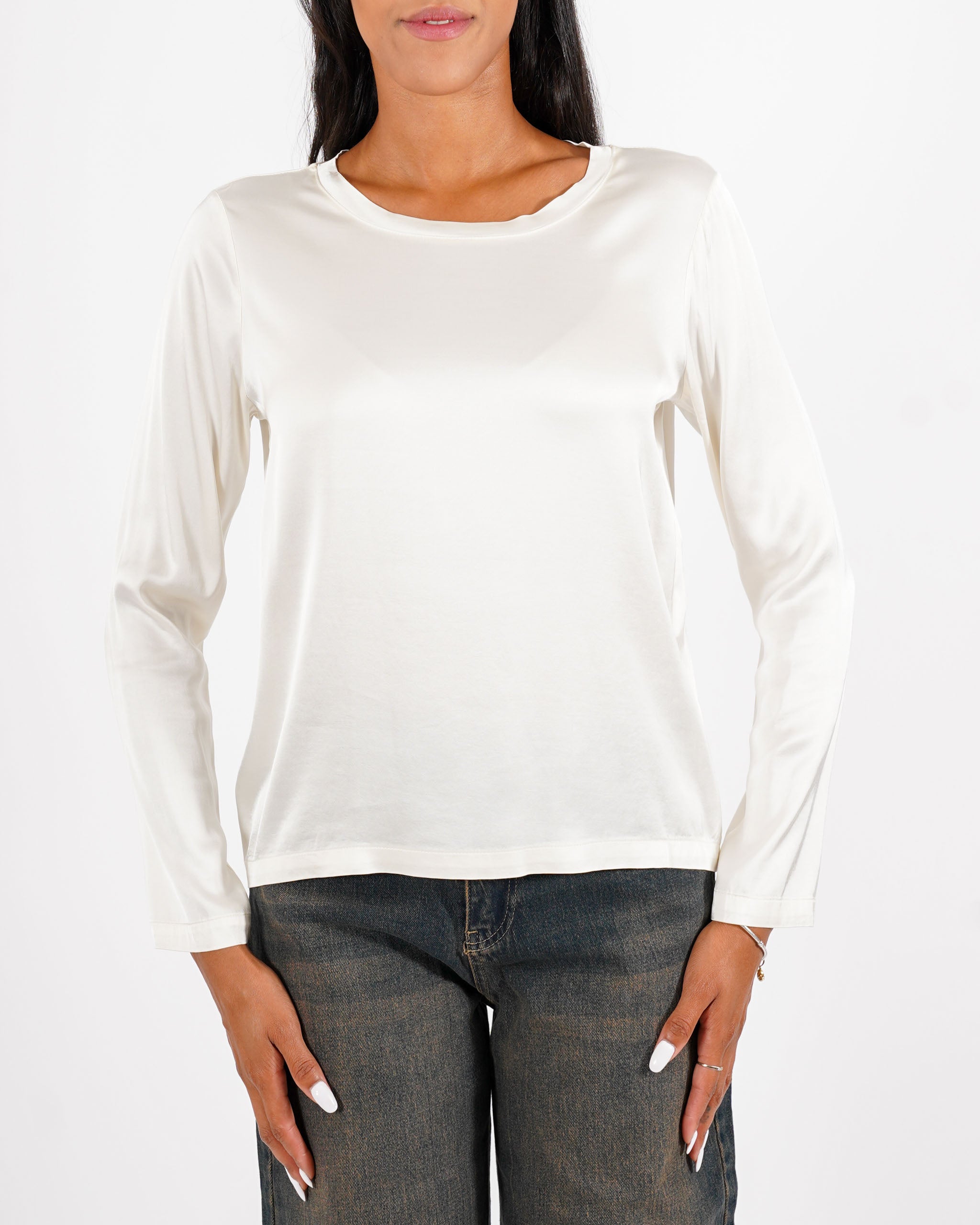 Blusa girocollo regular fit in raso - Verzellino