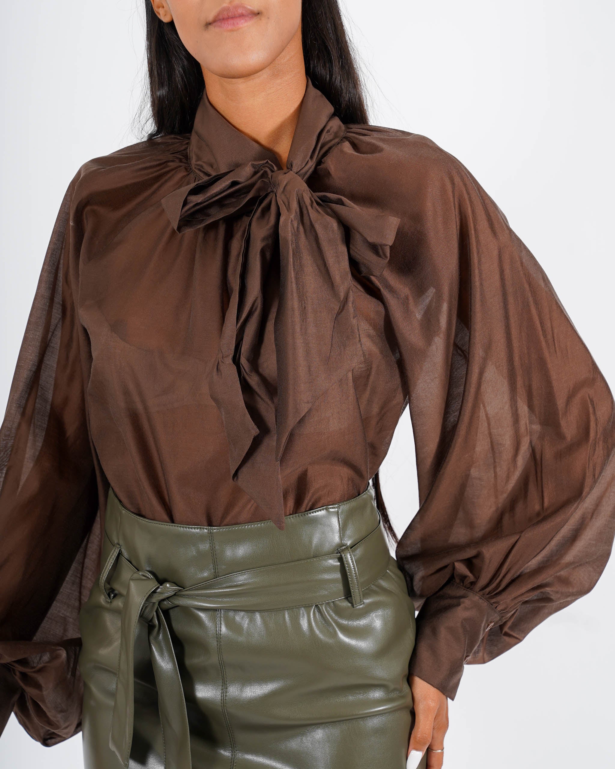 Blusa con chaboud e maniche lunghe ampie - Wendy