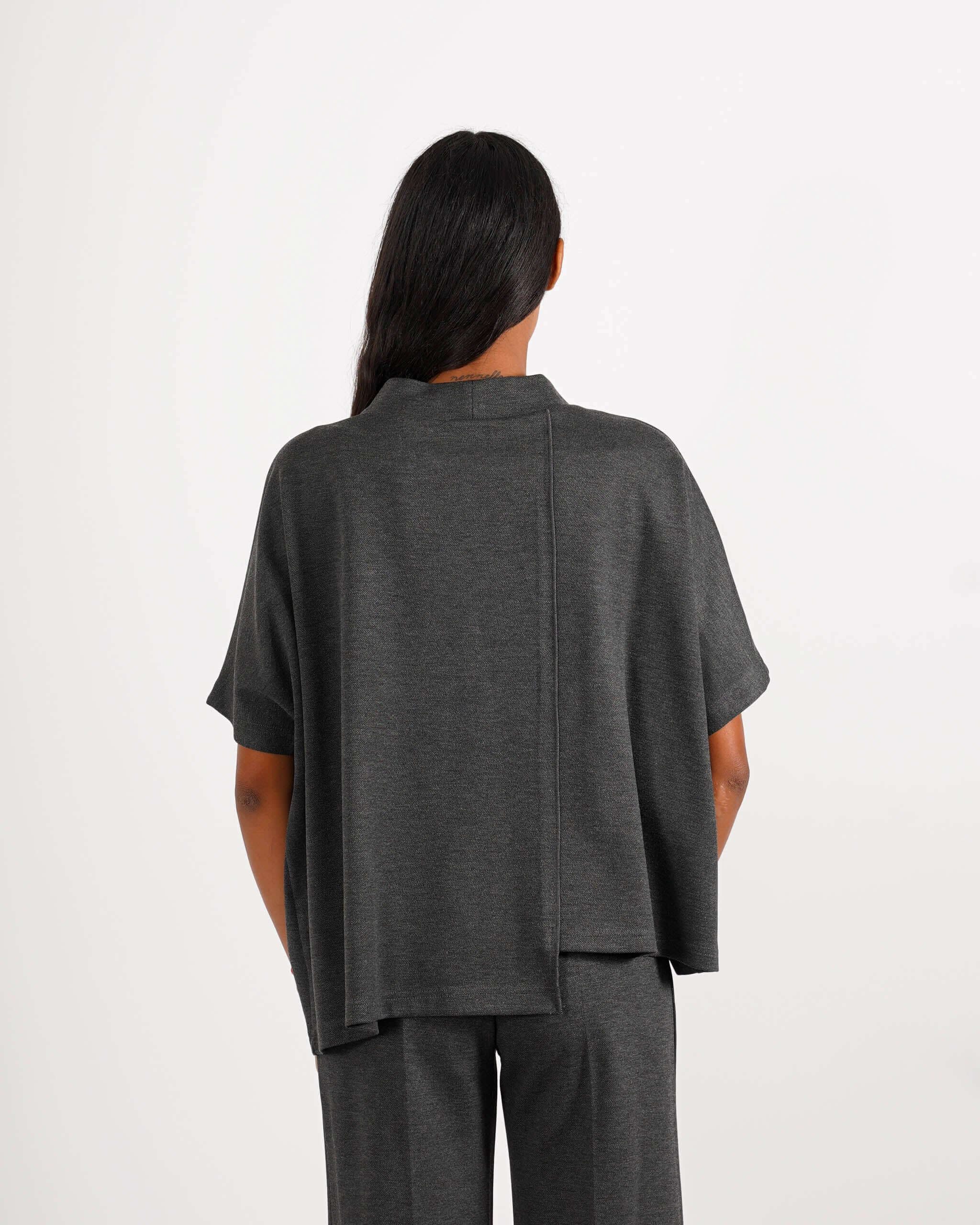 Felpa over asimmetrica in punto stoffa diagonale - Badajoz - Hope Fashion