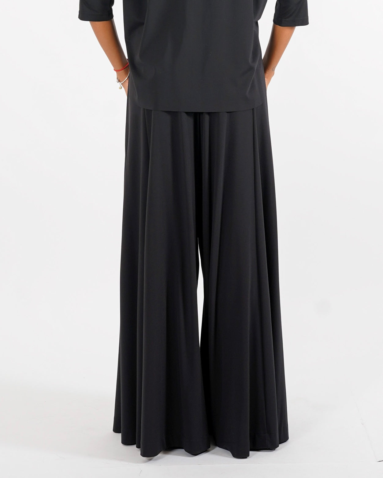 Pantaloni con baschina e gamba larga - Karen