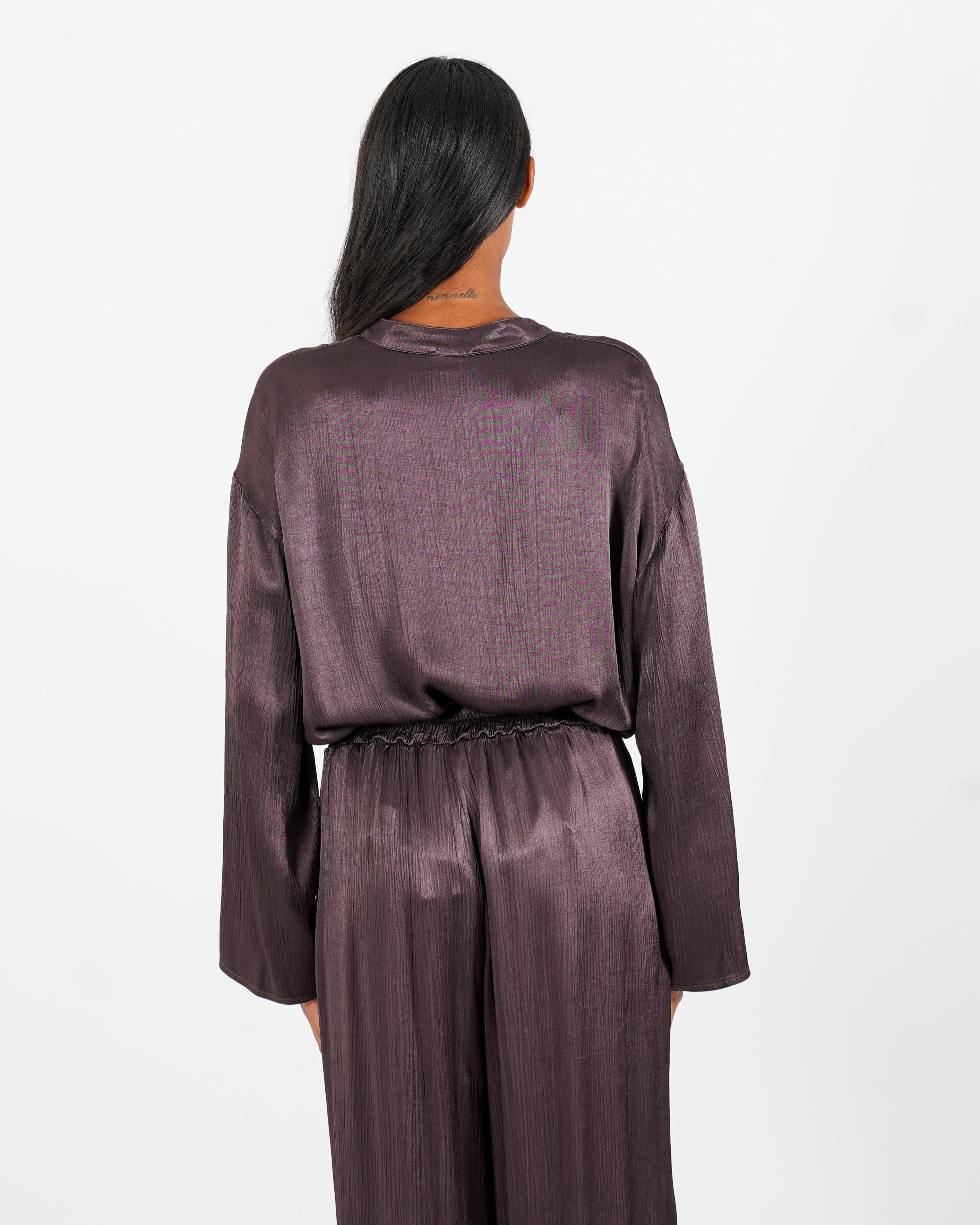Blusa scollo a v manica lunga in raso stropicciato - Melfa