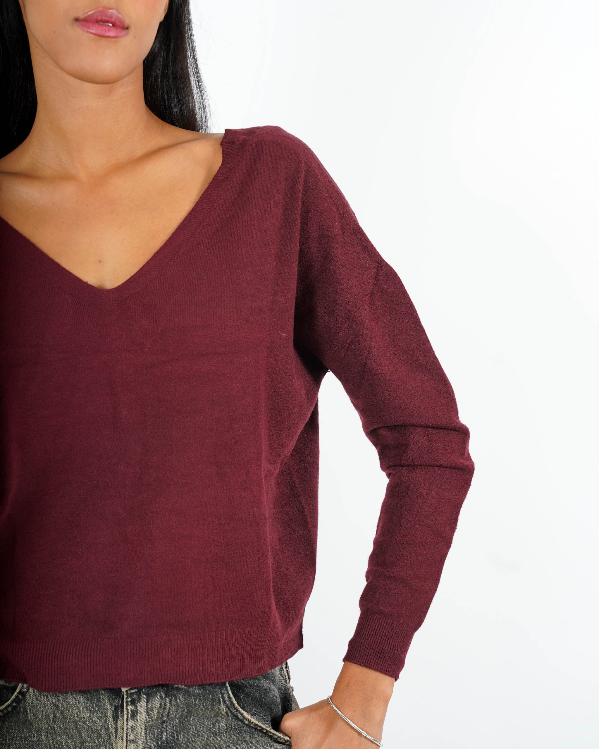 Maglia scollo a v con bottoni gioiello sul retro - Graziana