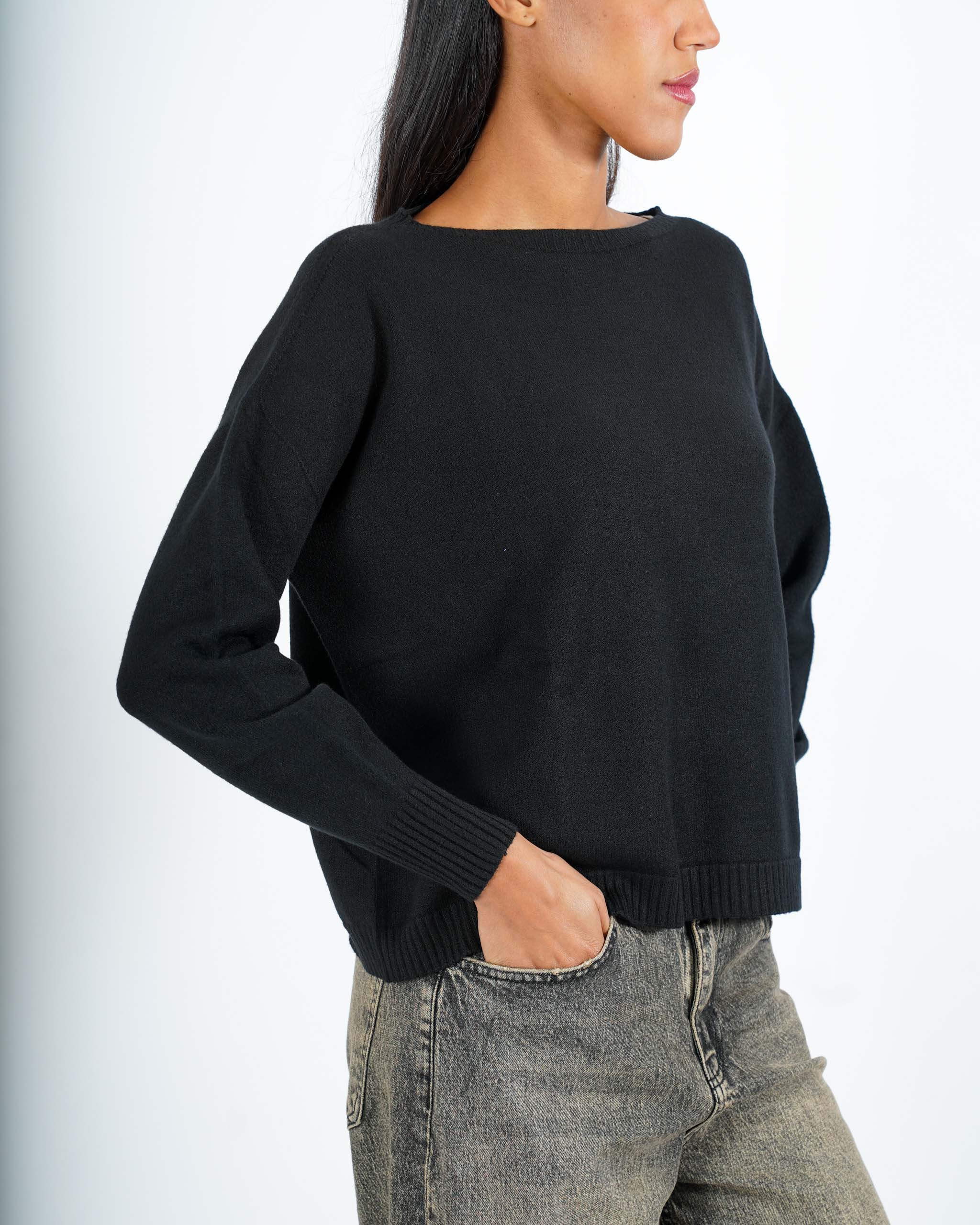 Maglia girocollo in mano lana- Nigeria