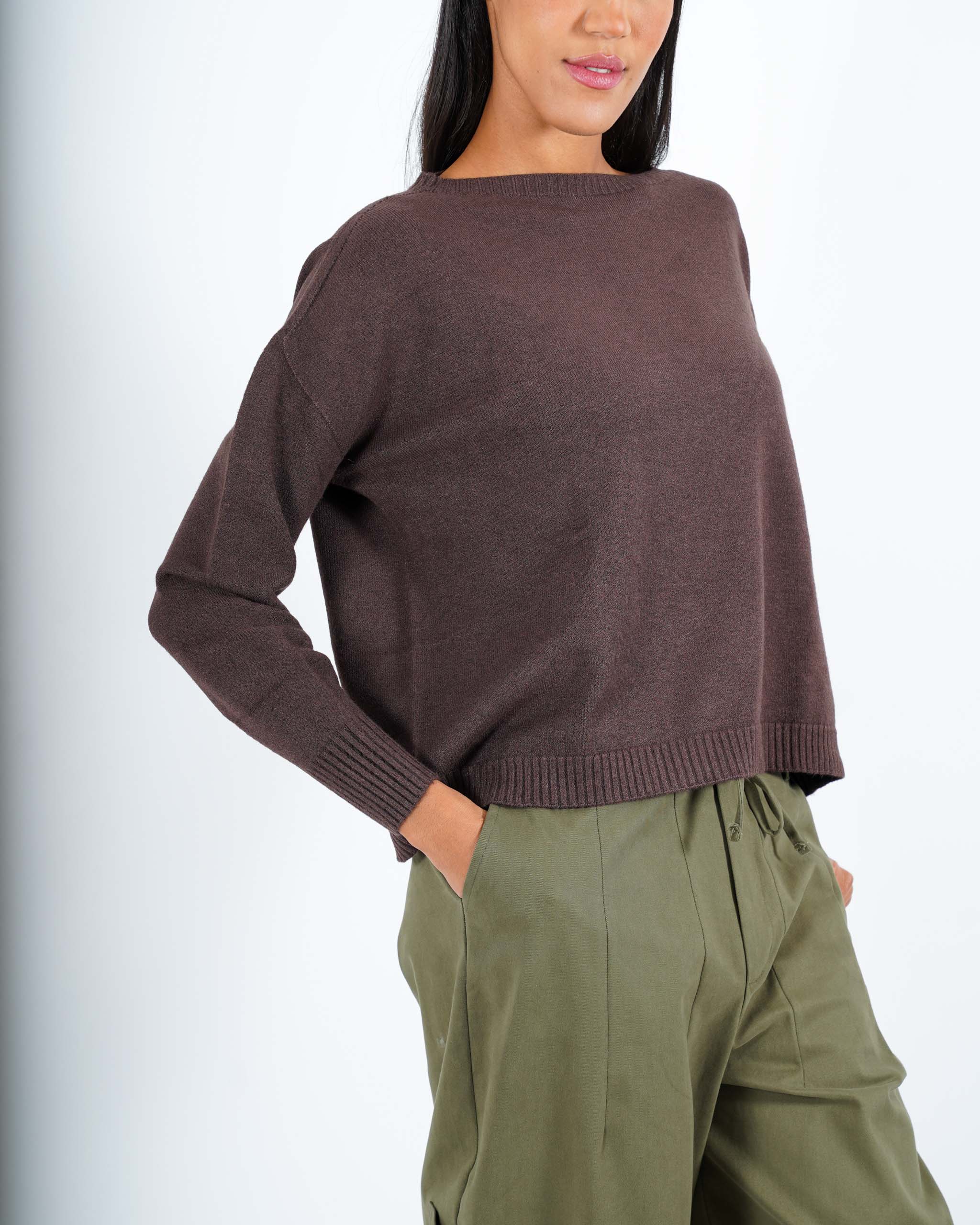 Maglia girocollo in mano lana- Nigeria