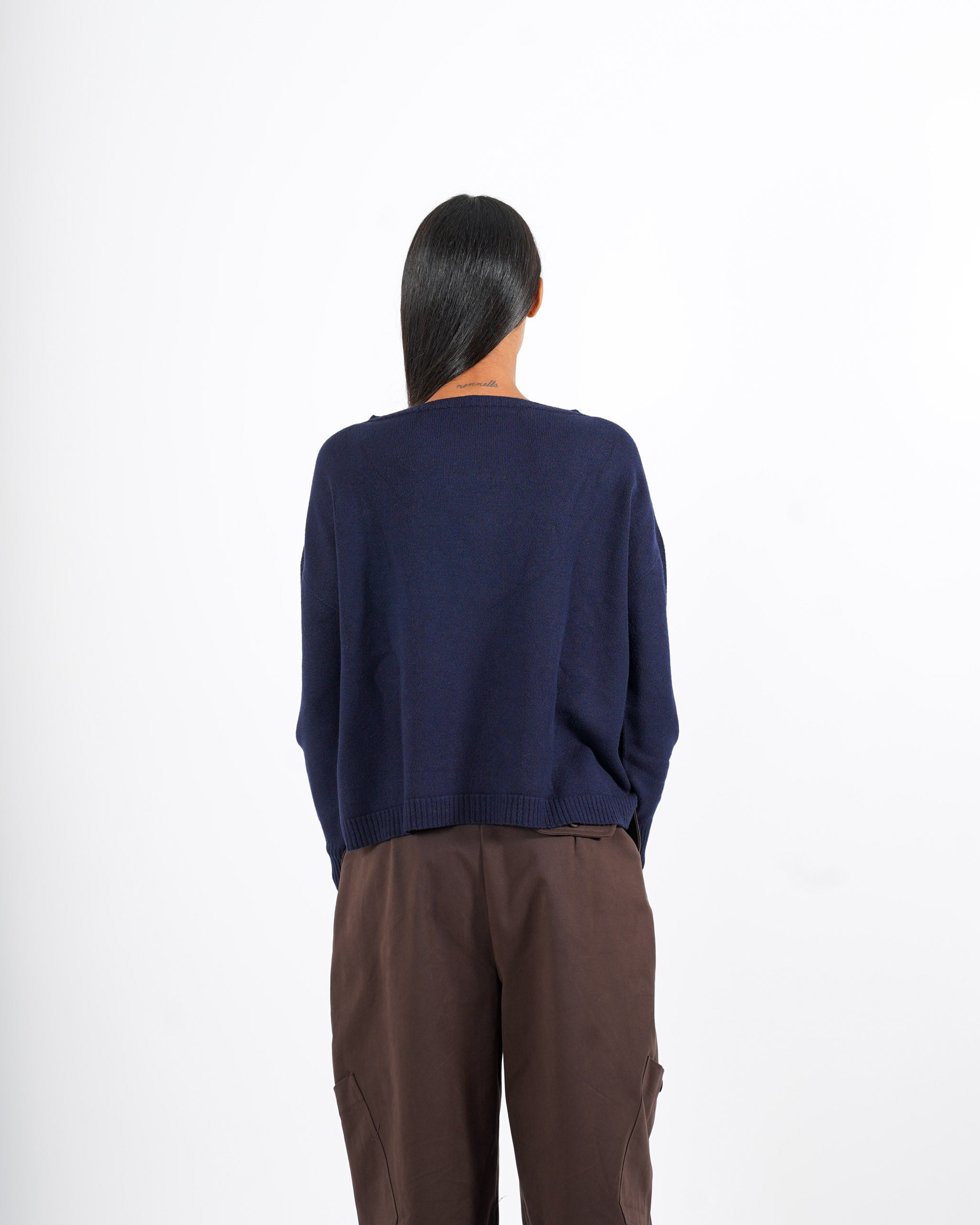 Maglia girocollo in mano lana- Nigeria