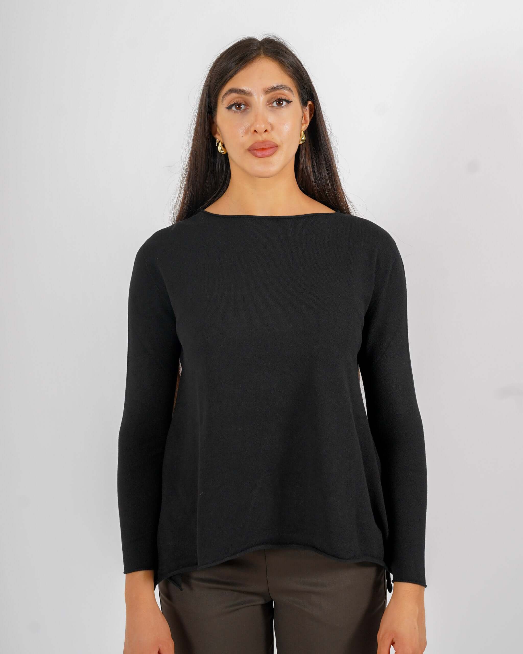 Maglia girocollo minimal con spacchi laterali - Austria