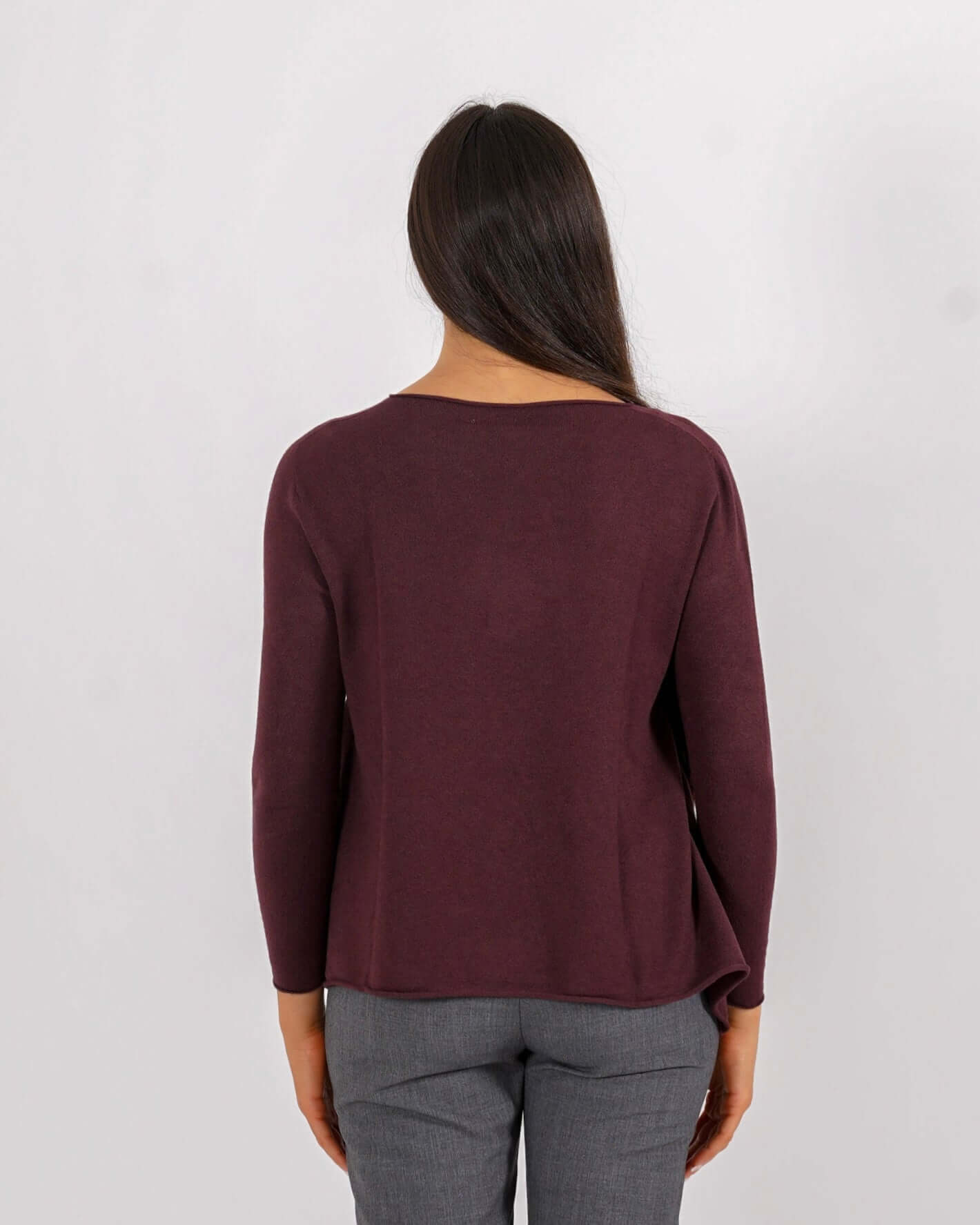 Maglia girocollo minimal con spacchi laterali - Austria