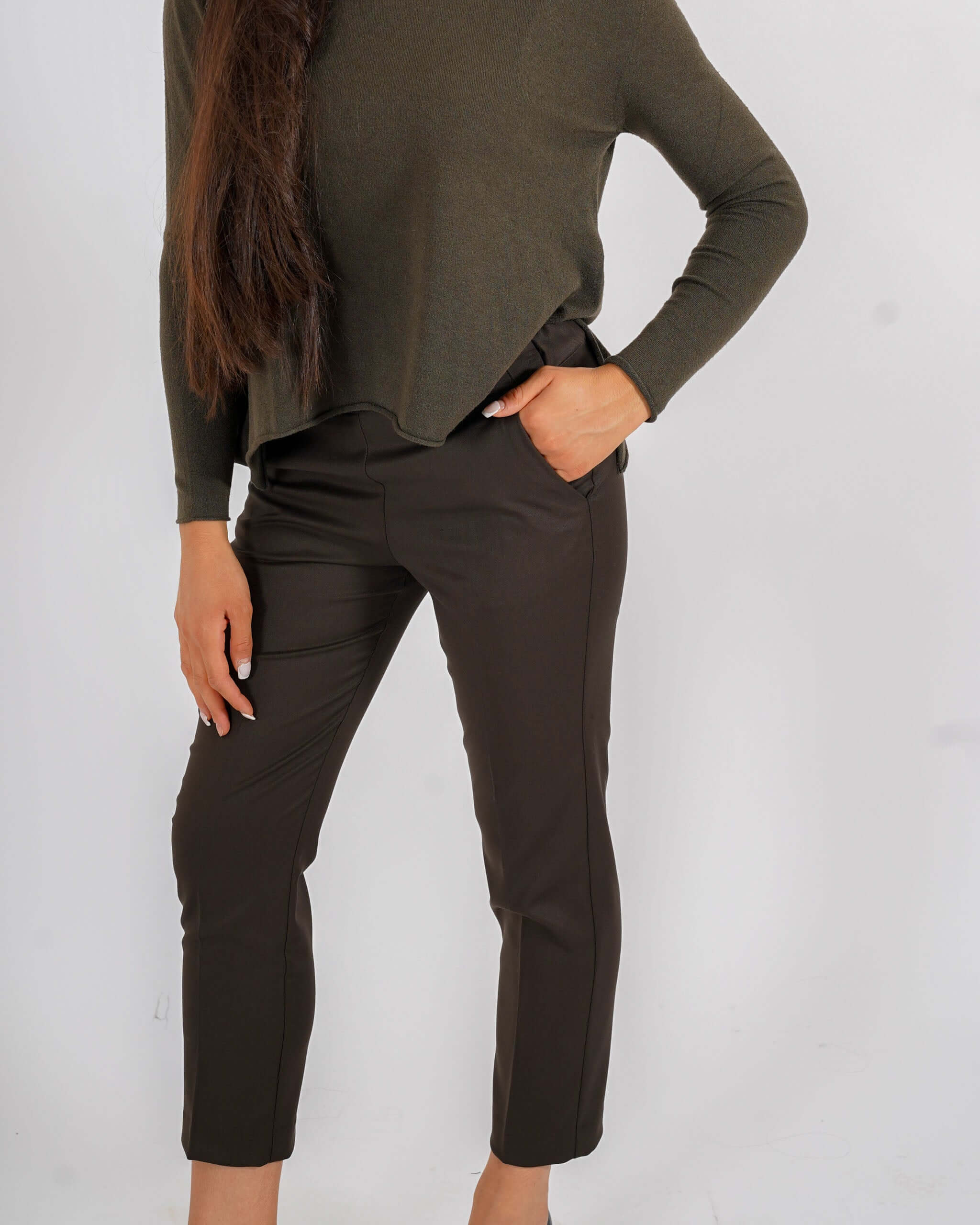 Maglia girocollo minimal con spacchi laterali - Austria