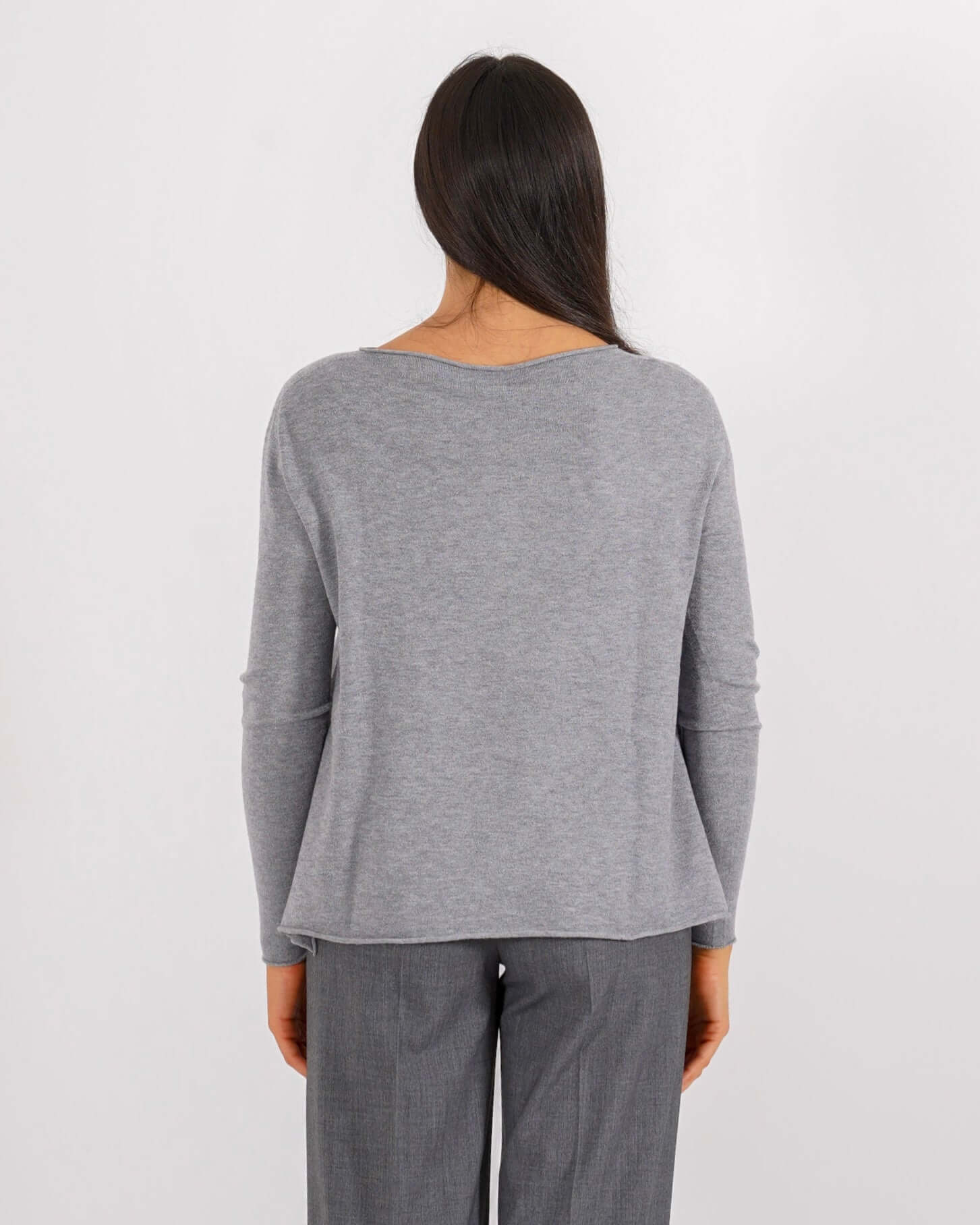 Maglia girocollo minimal con spacchi laterali - Austria
