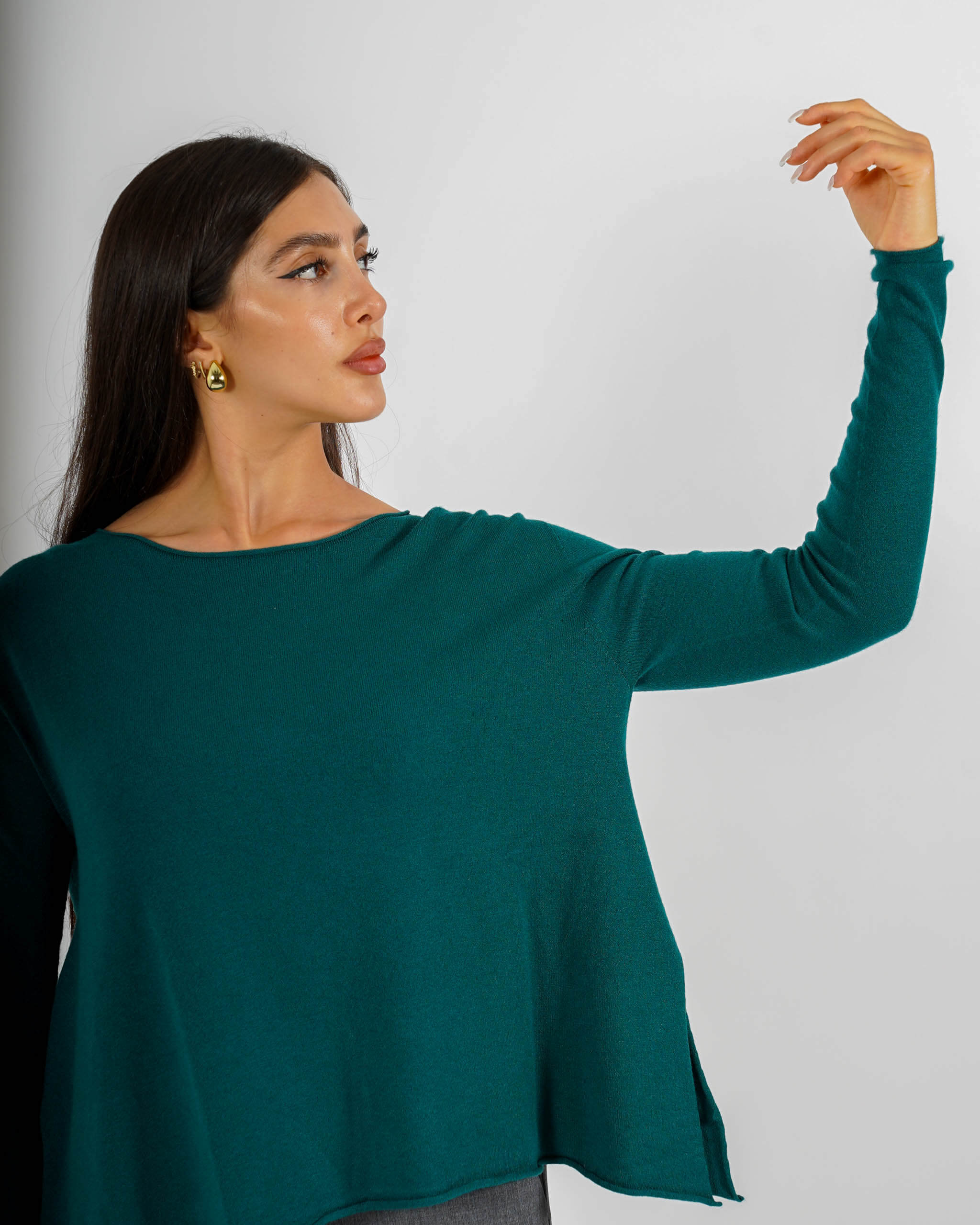 Maglia girocollo minimal con spacchi laterali - Austria