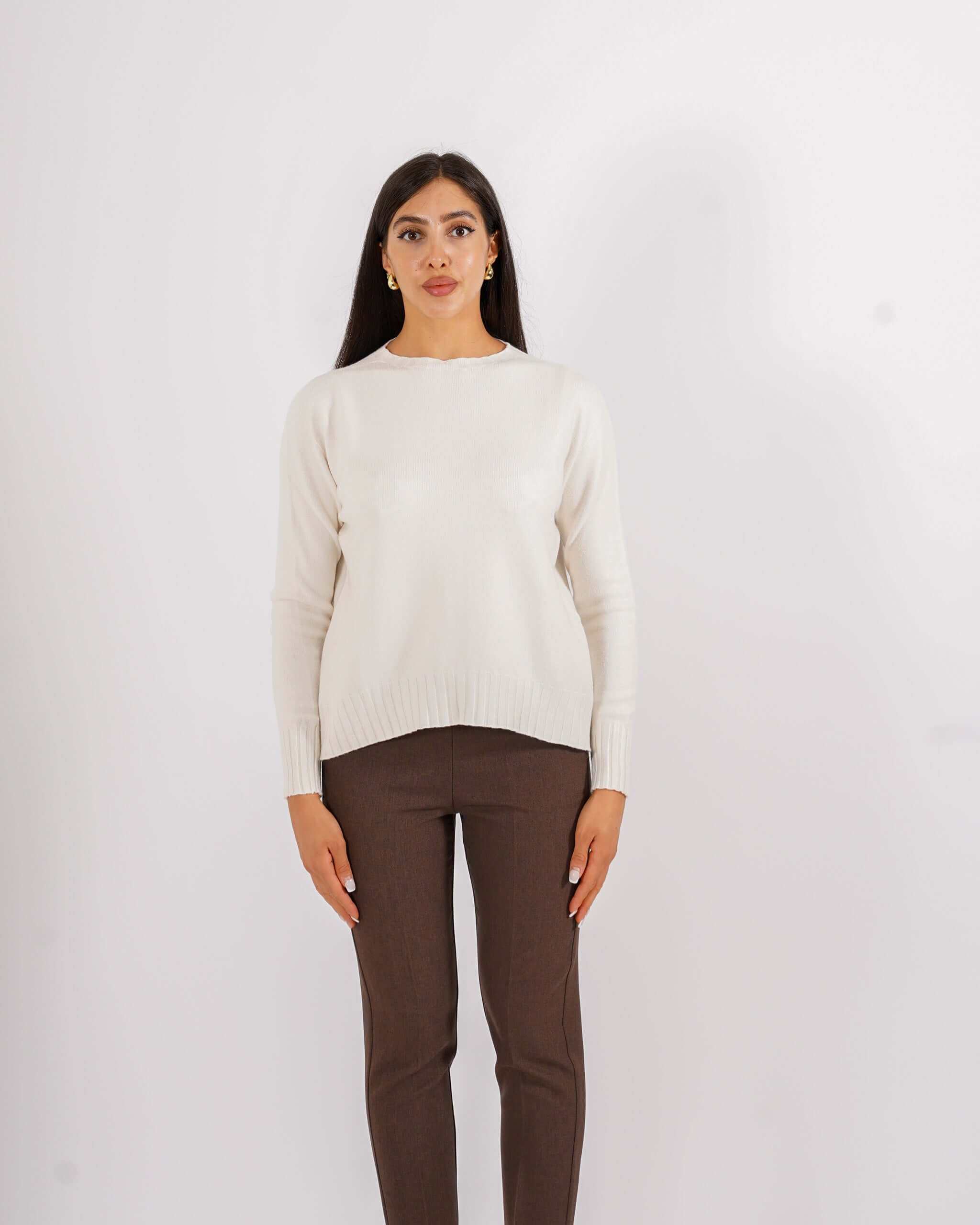Maglia girocollo minimal con dettaglio sul retro – Biscia