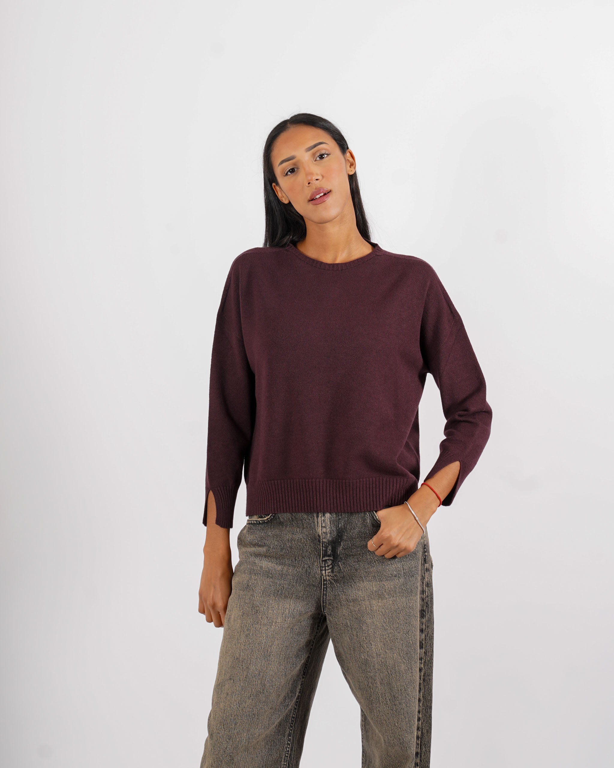 Maglia girocollo con spacchetti sul fondo - Mariagrazia