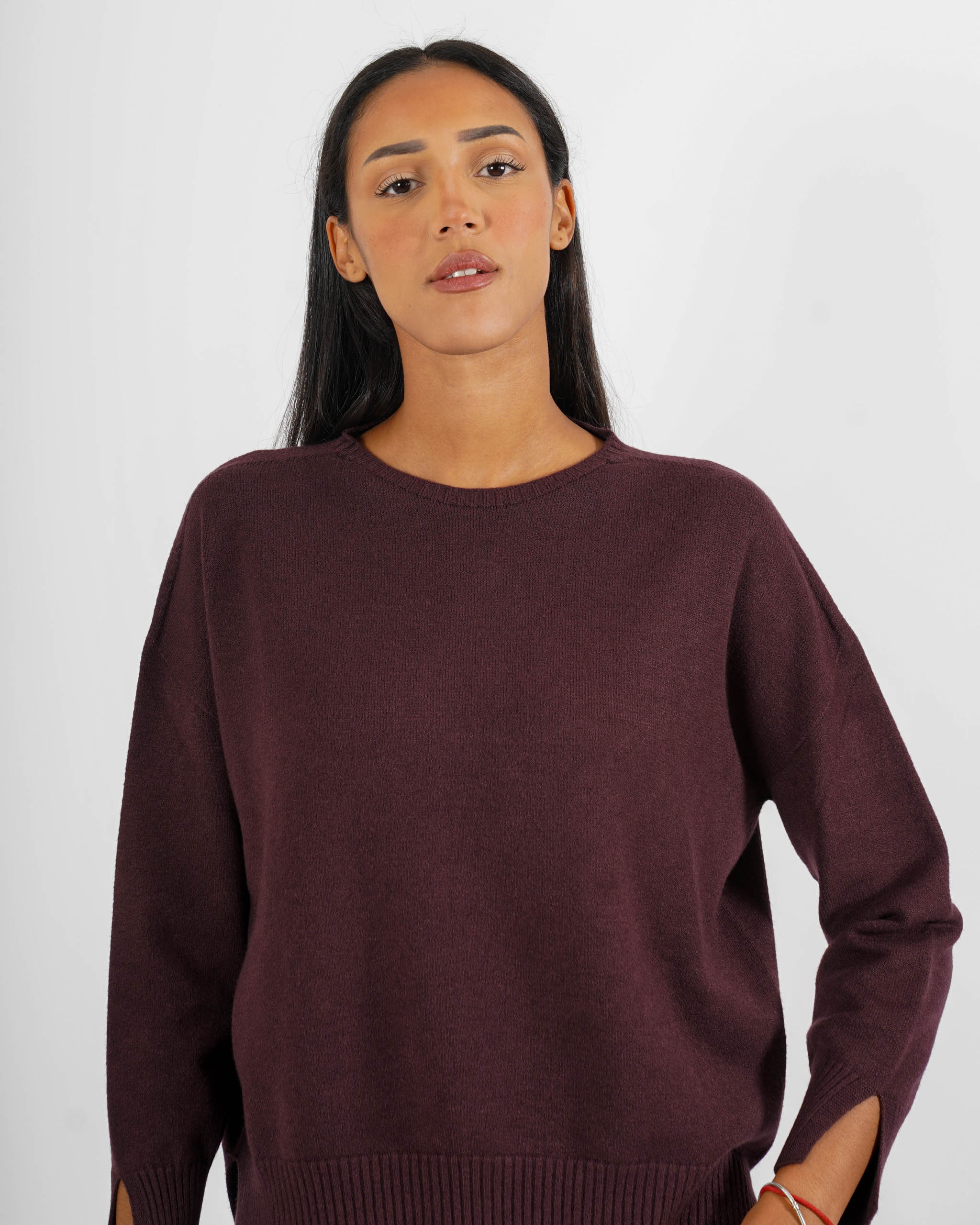 Maglia girocollo con spacchetti sul fondo - Mariagrazia