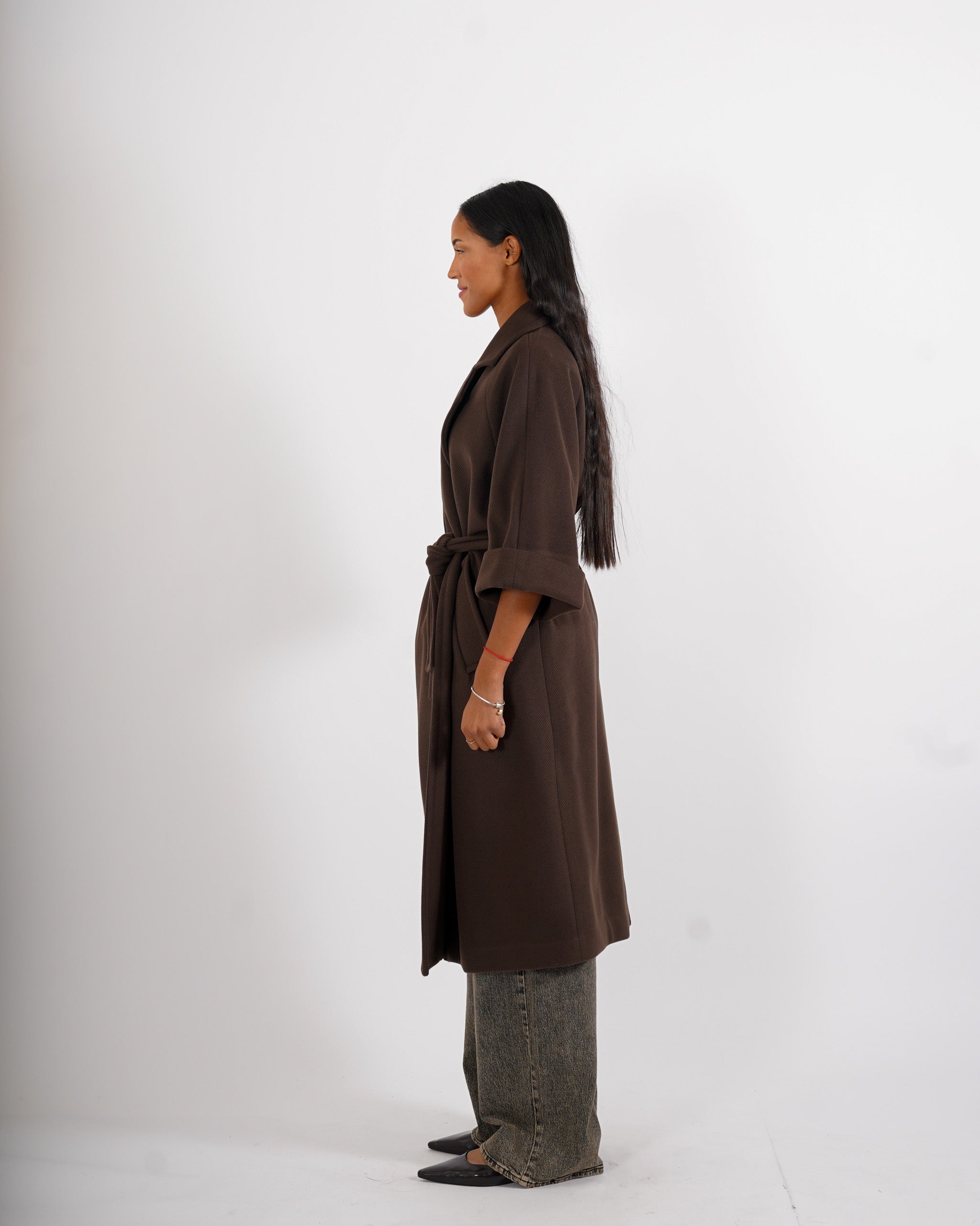 Cappotto con cintura e maniche con risvolto - Olivia