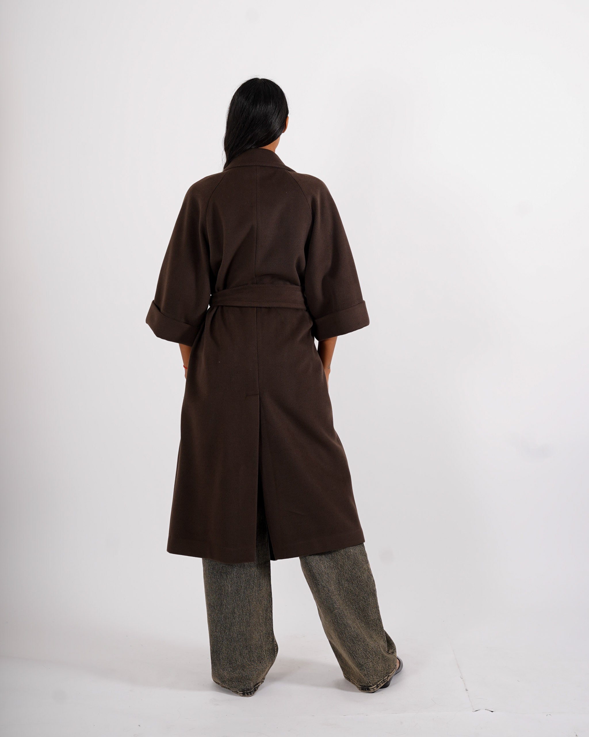 Cappotto con cintura e maniche con risvolto - Olivia