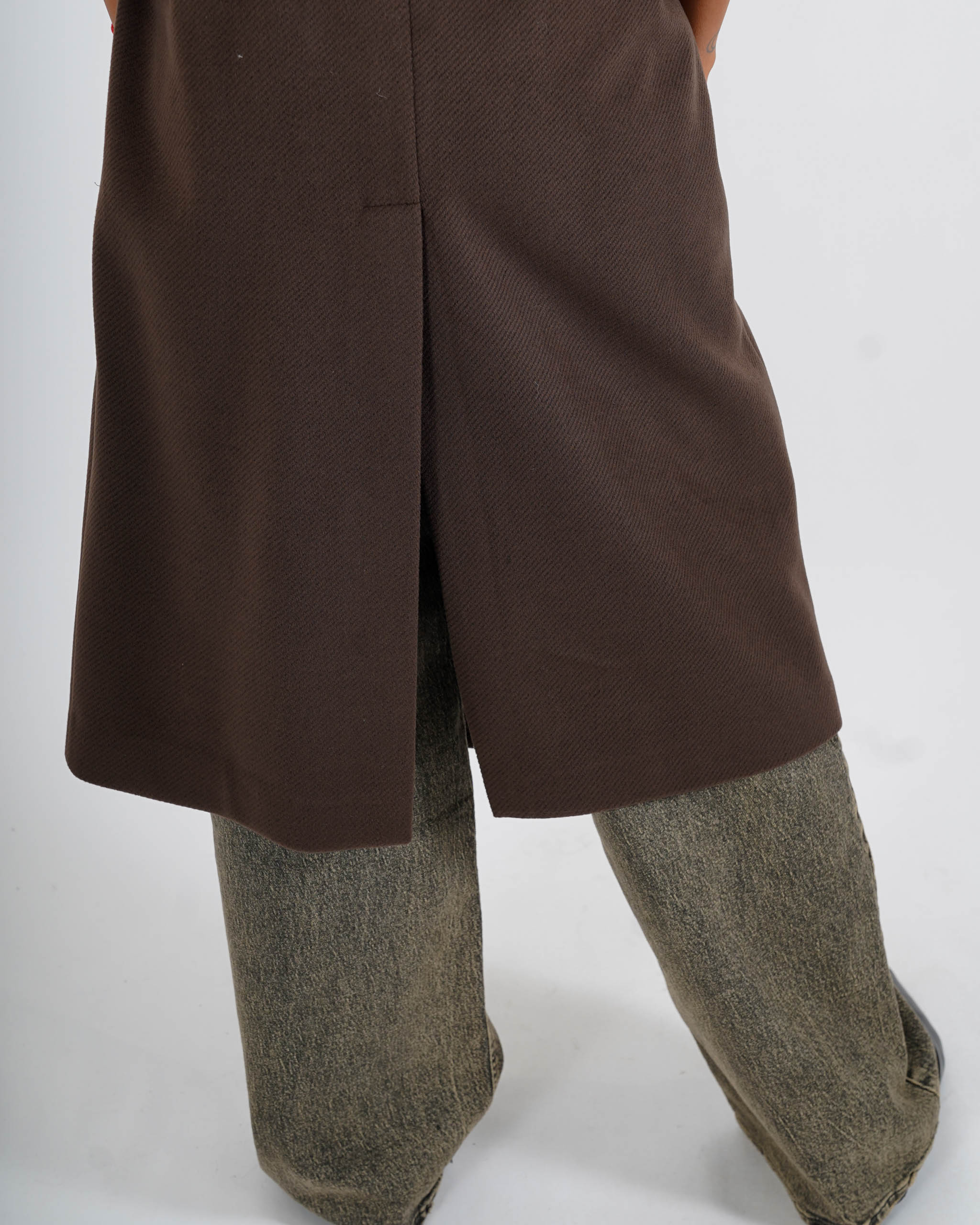 Cappotto con cintura e maniche con risvolto - Olivia