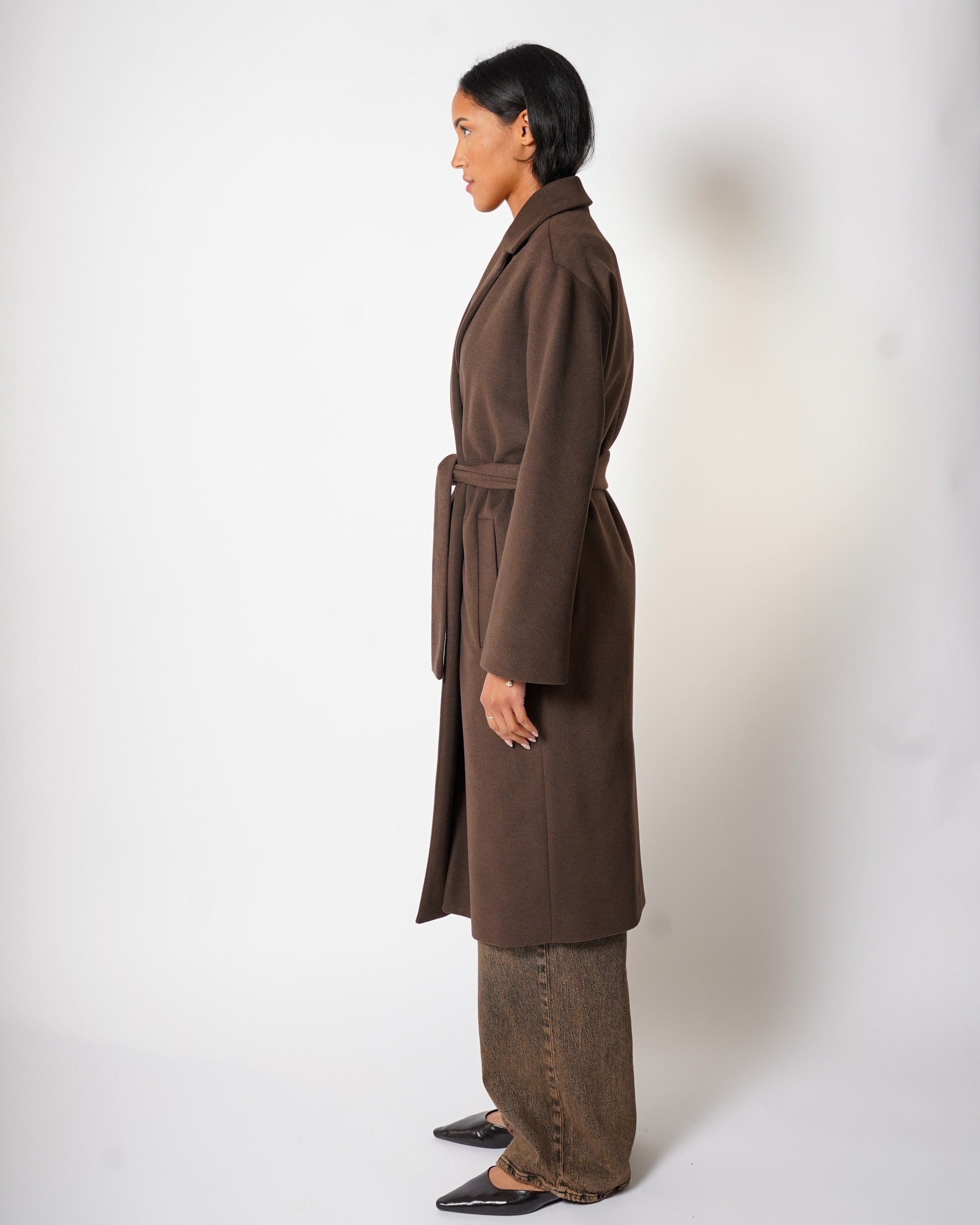 Cappotto lungo con cintura rimovibile, tasche e spalla costruita - Mister