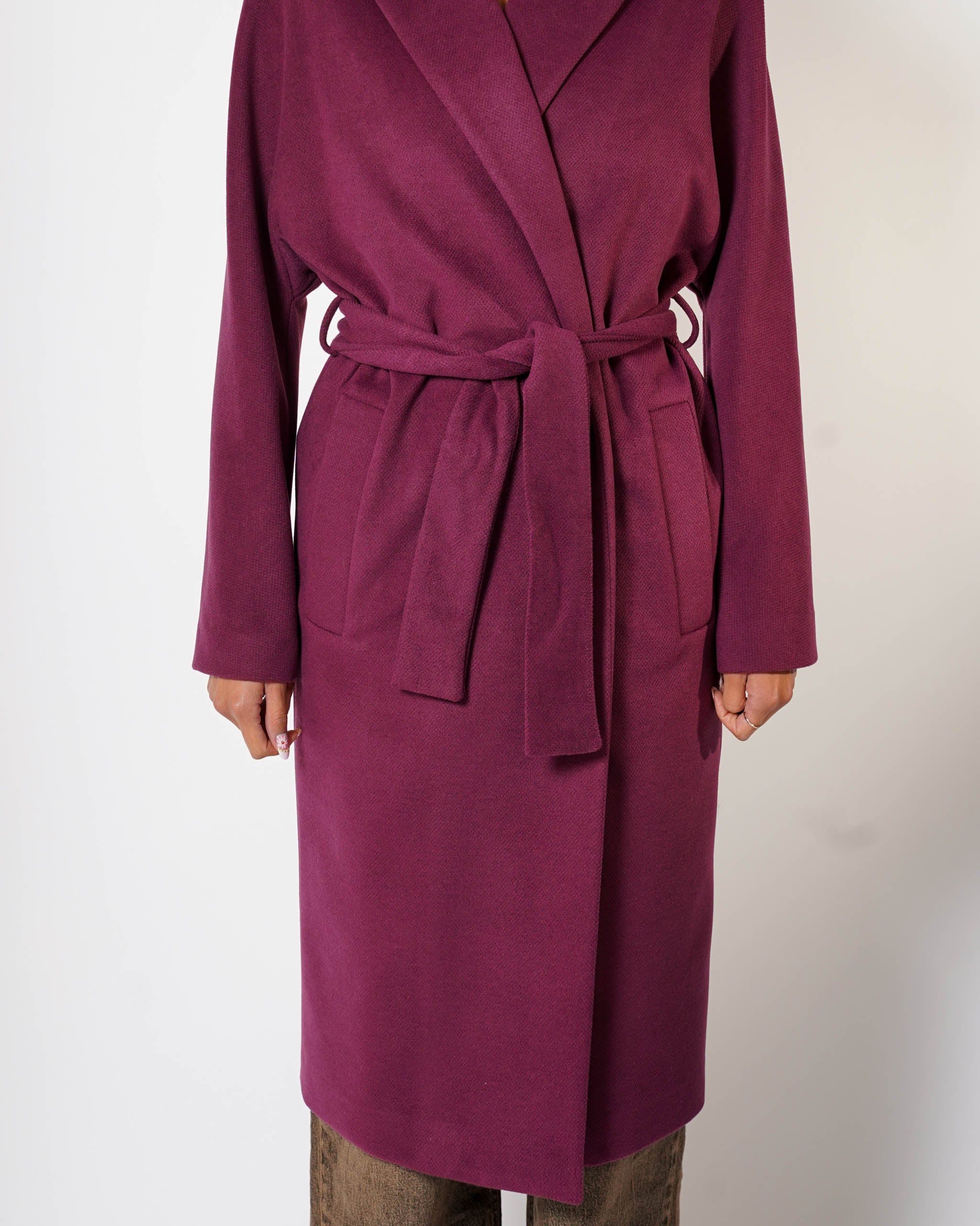 Cappotto lungo con cintura rimovibile, tasche e spalla costruita - Mister