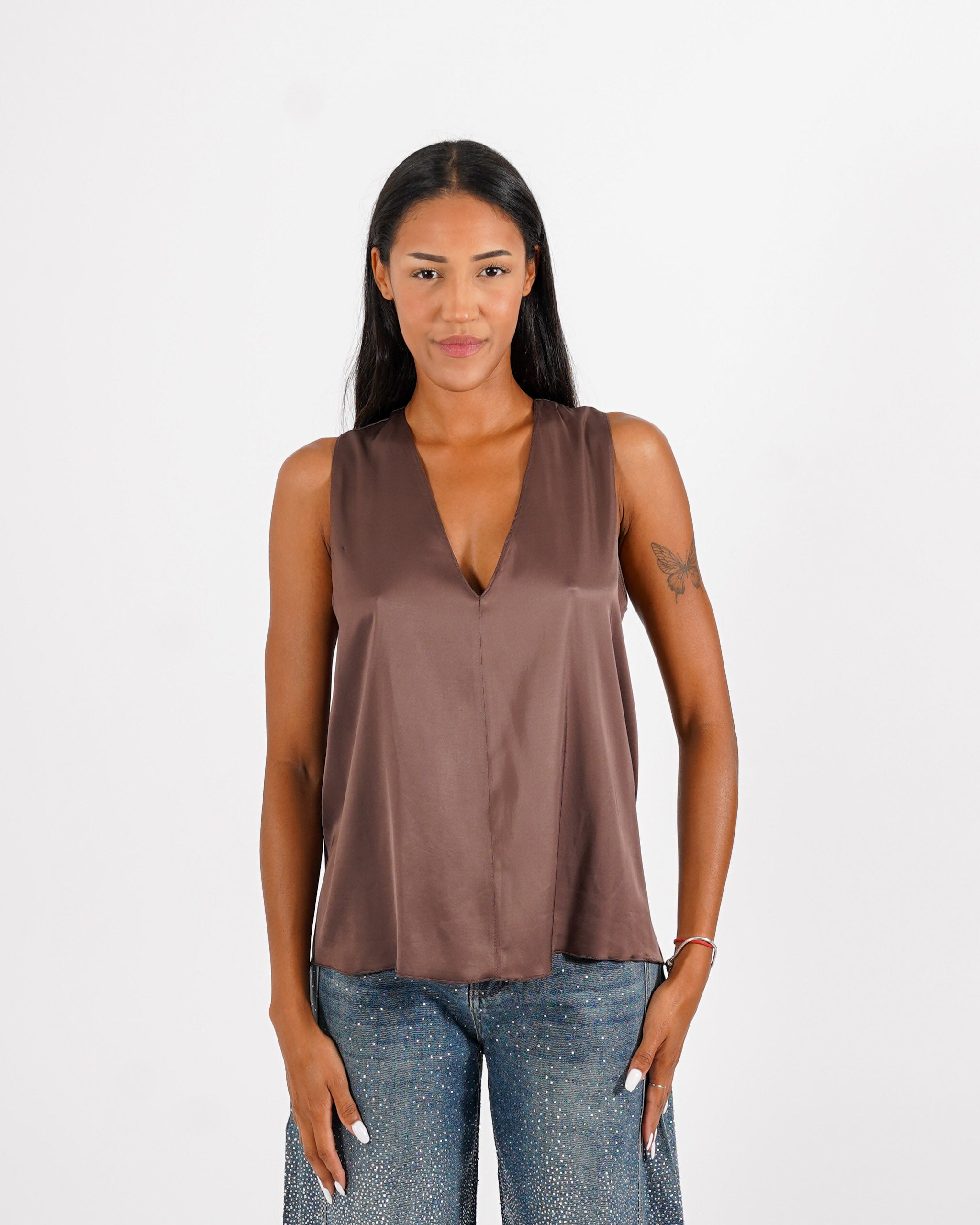 Blusa smanicata scollo a v in raso - Pausini